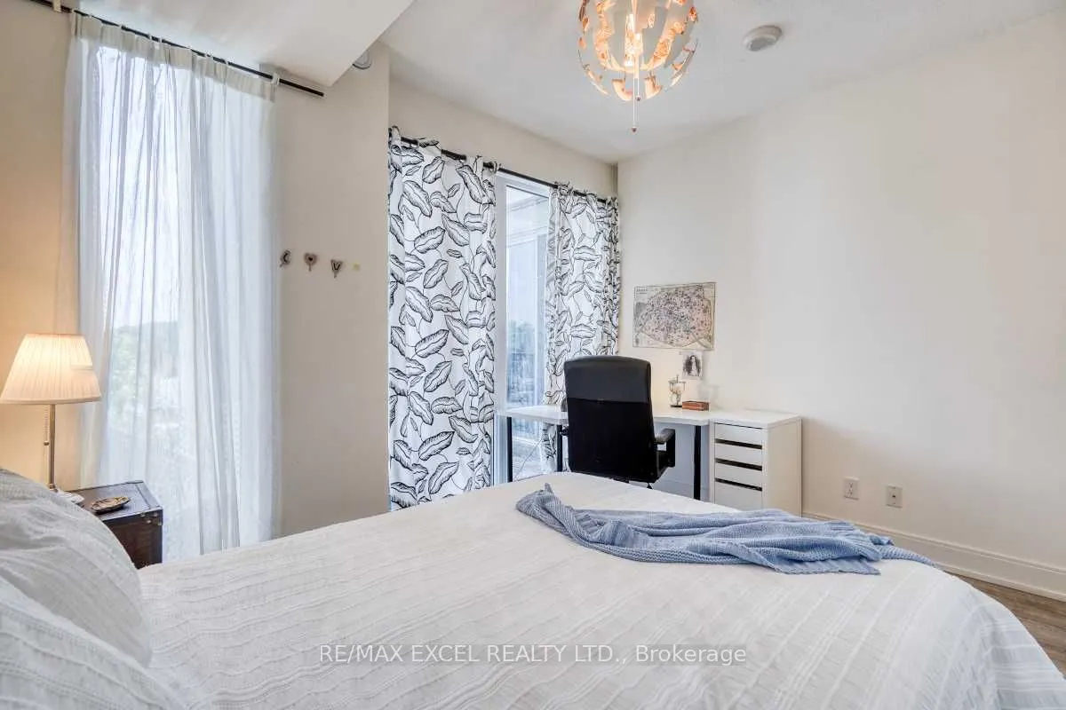 9608 Yonge Street, #202A