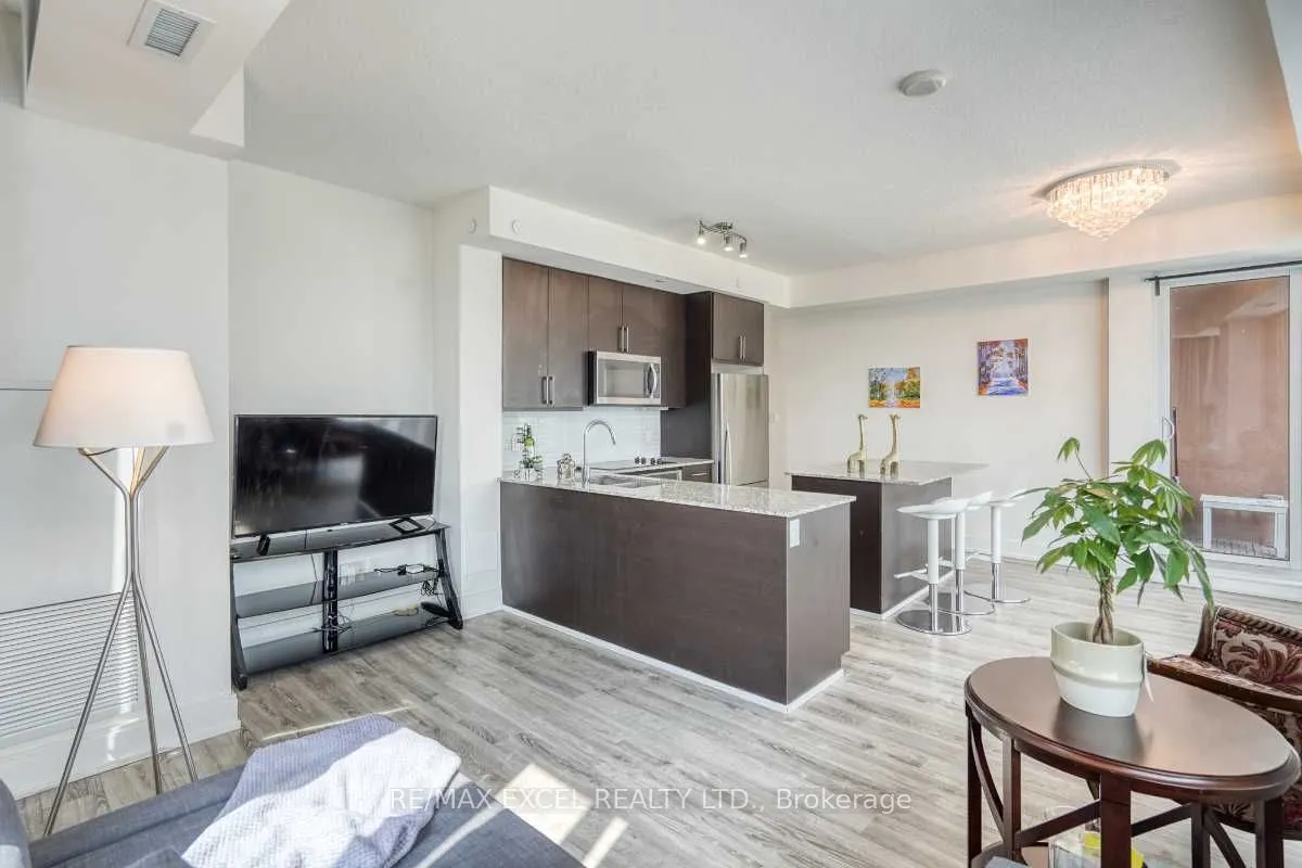 9608 Yonge Street, #202A