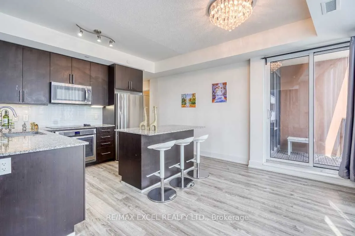 9608 Yonge Street, #202A