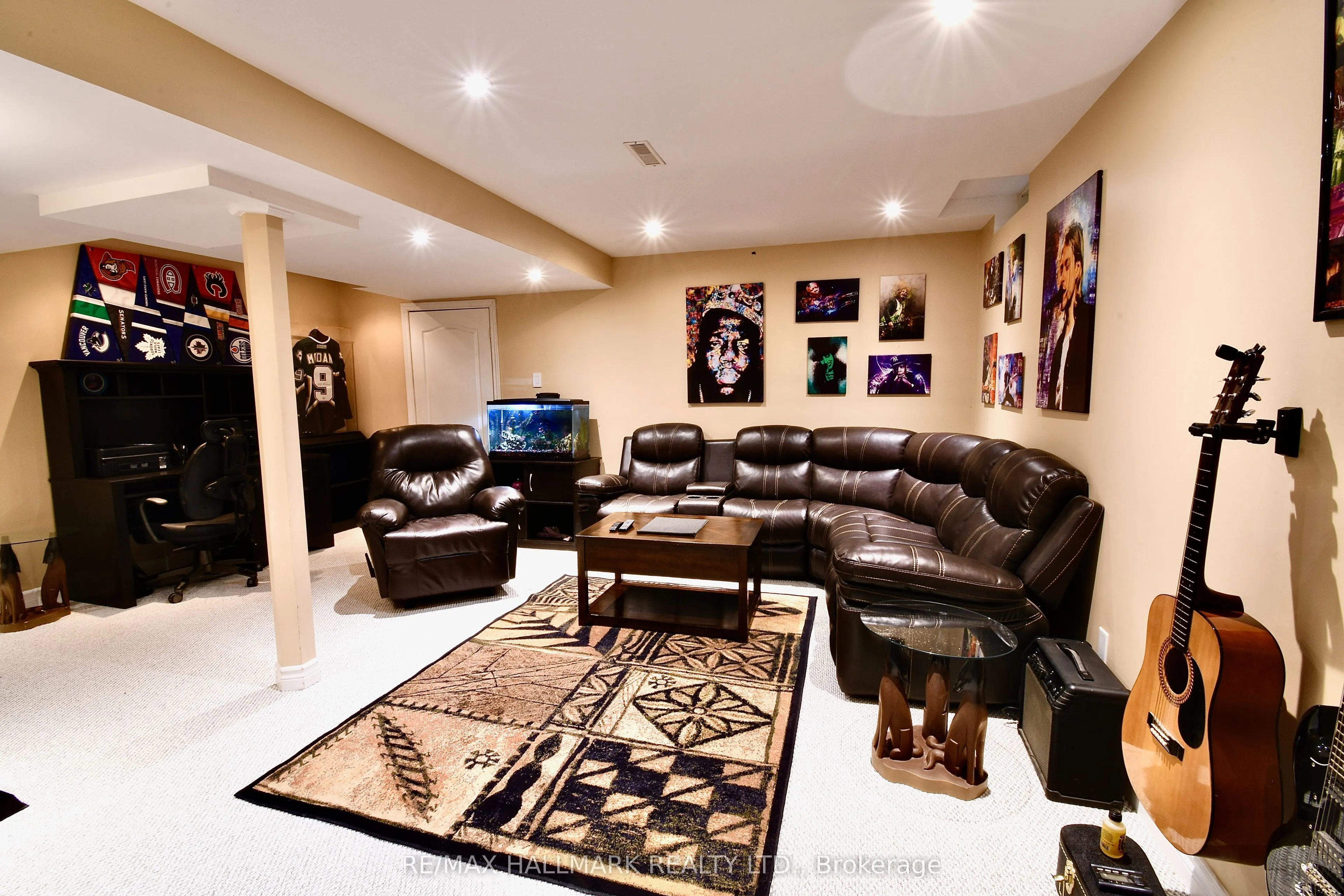 24 Glenora Place