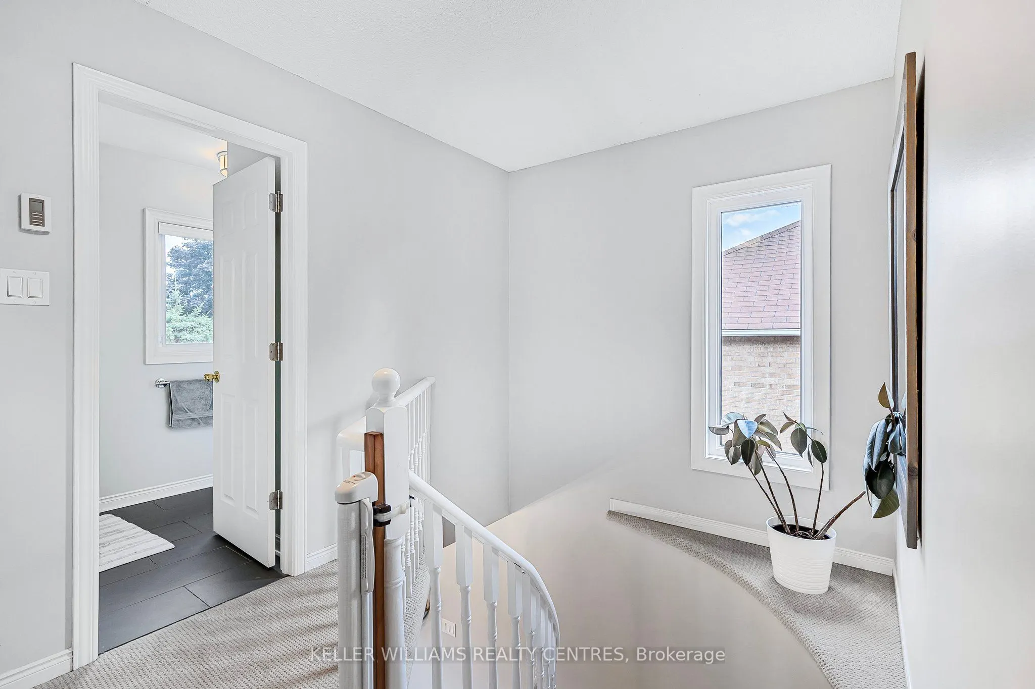 107 Rhodes Circle