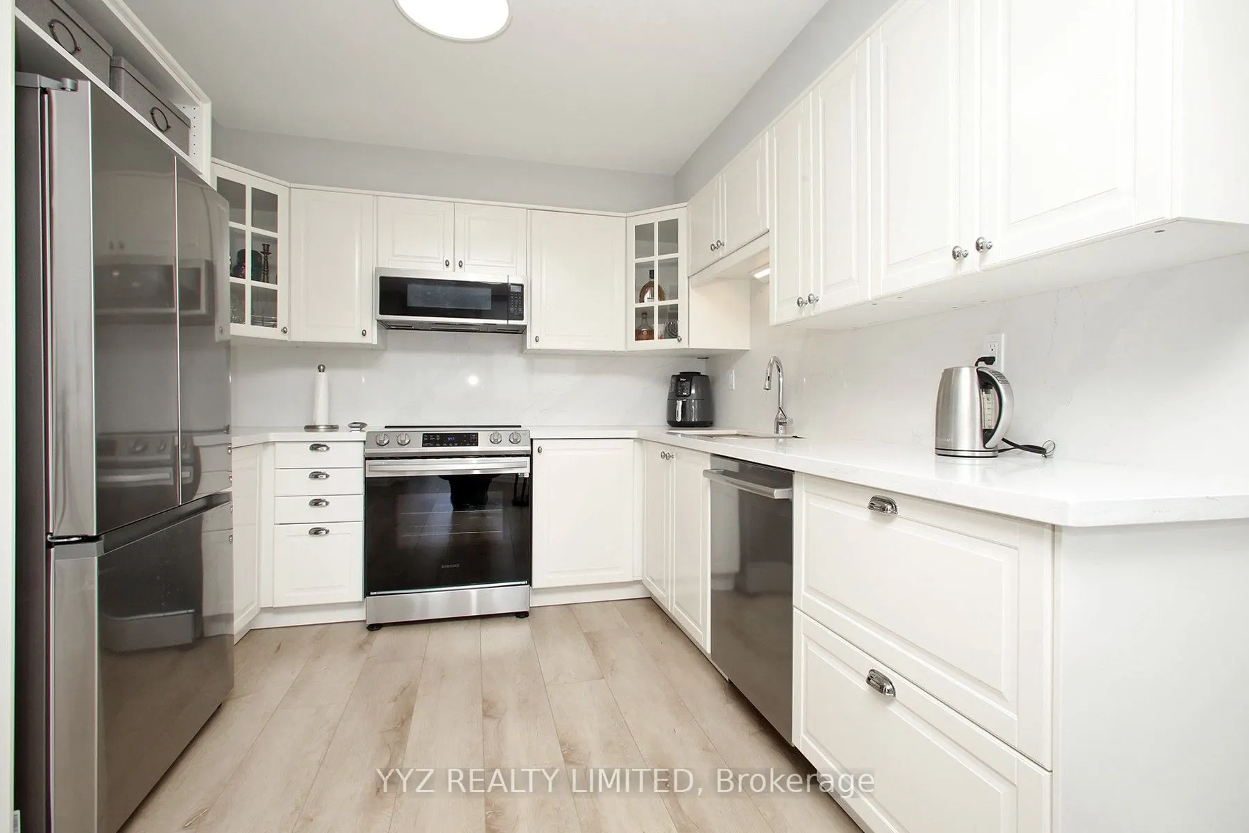1 Clark Avenue W, #407
