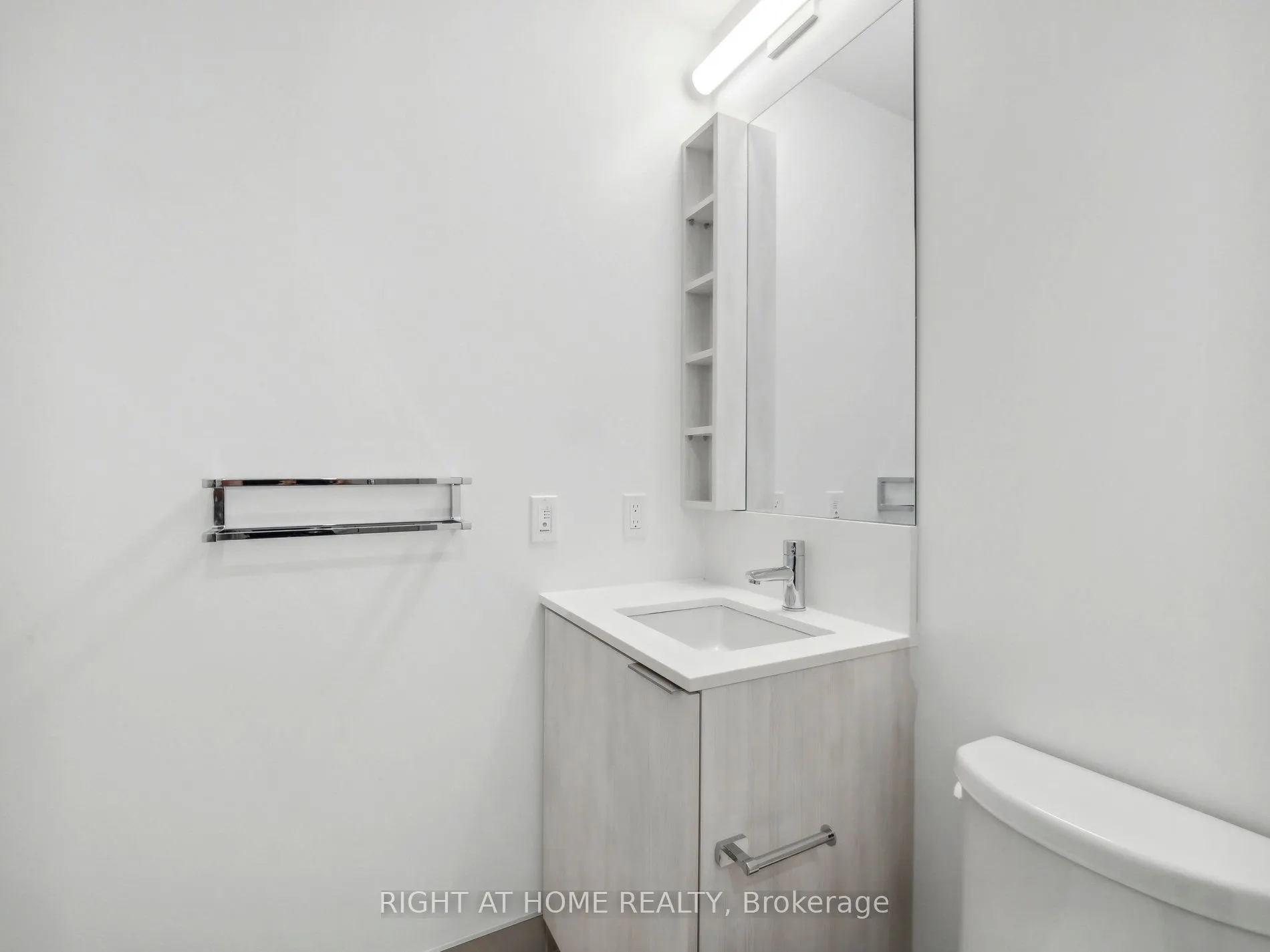 7890 Jane Street, #4201