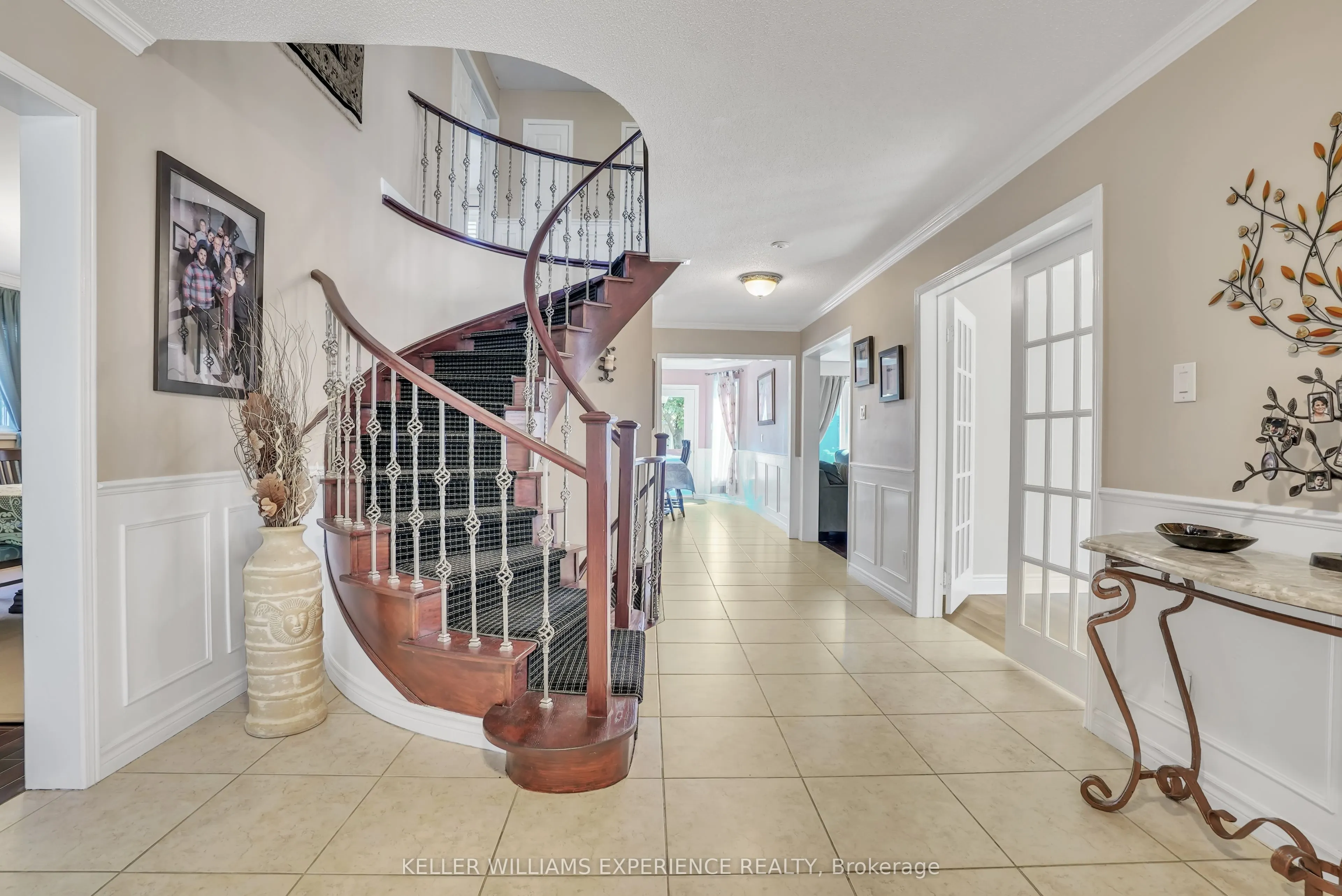 43 Waterhouse Way