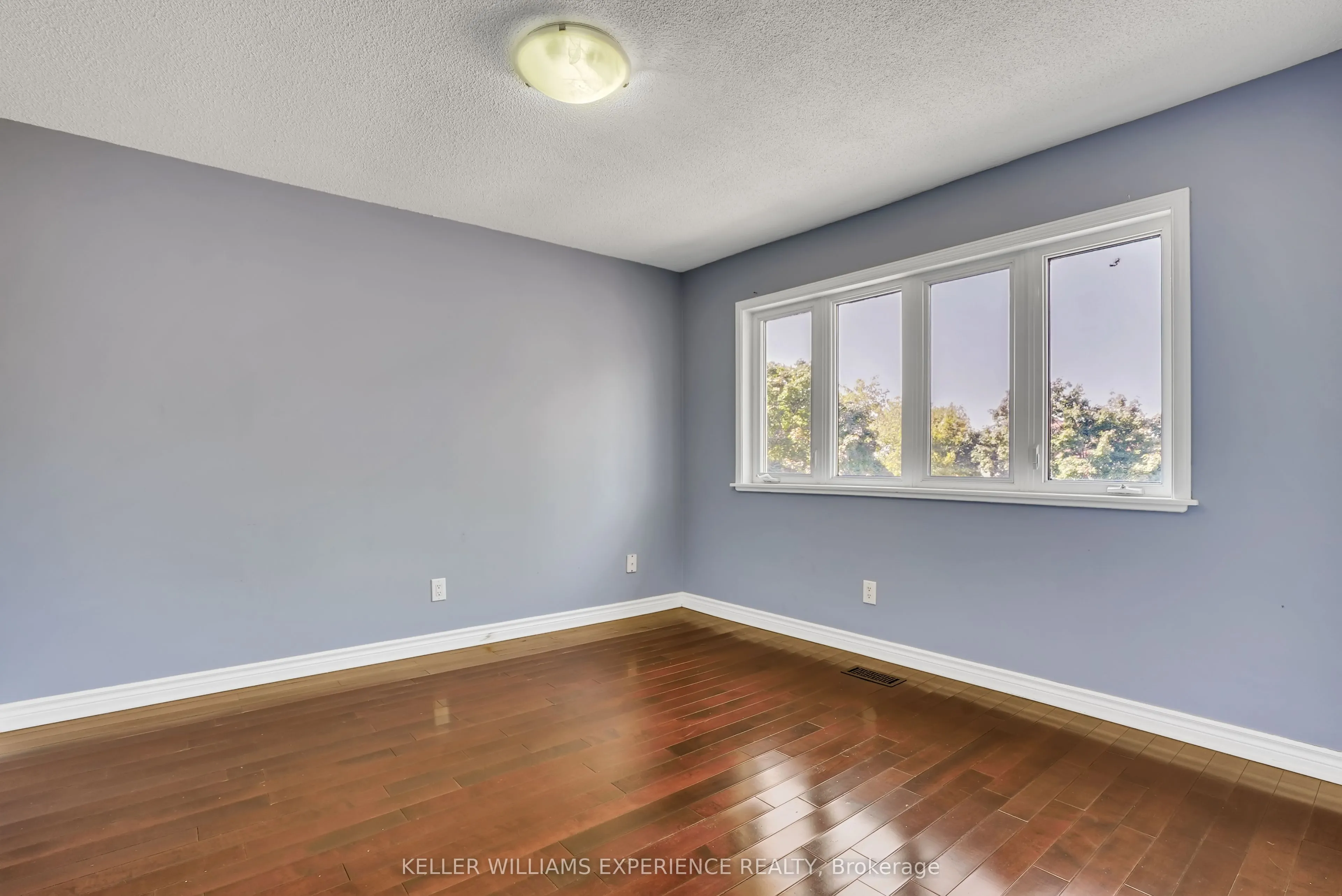 43 Waterhouse Way