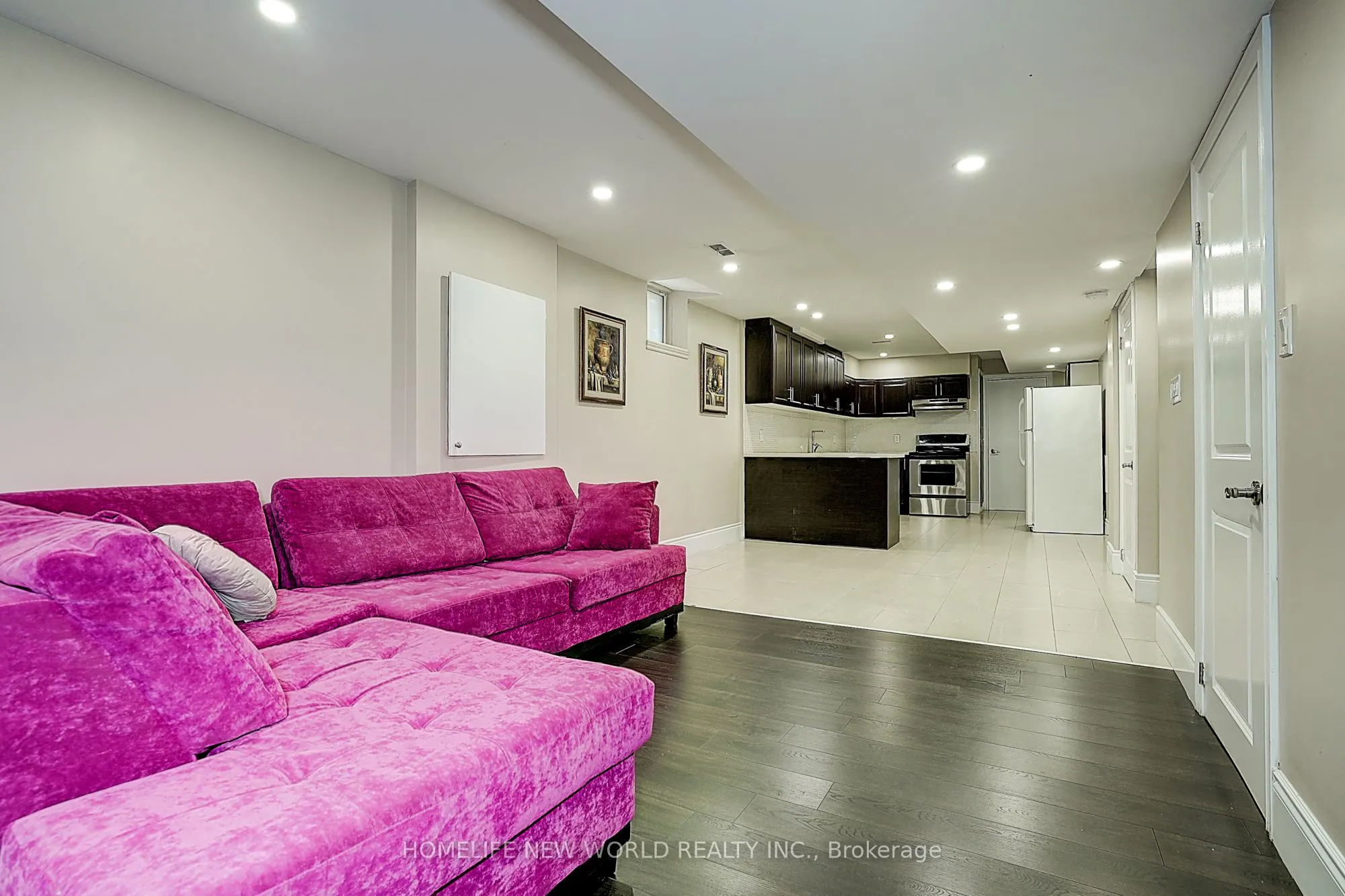253 Cannes Avenue