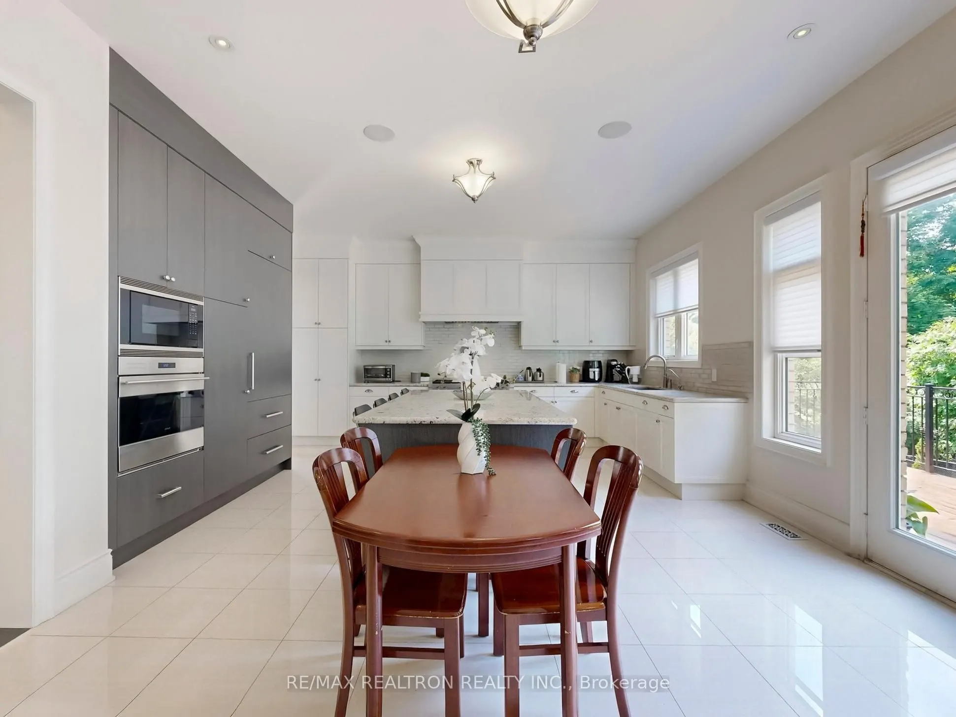 80 Annsleywood Court