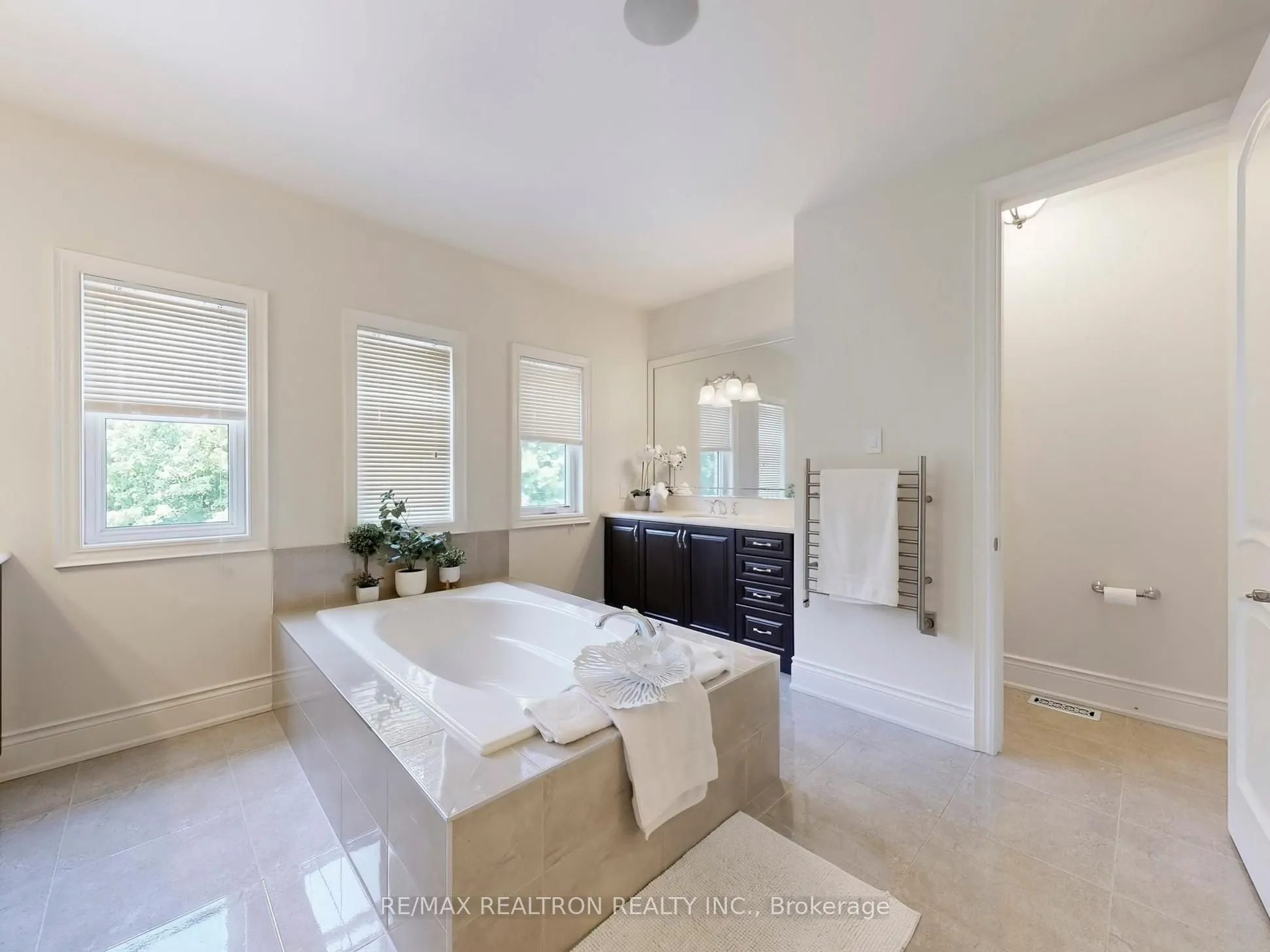 80 Annsleywood Court