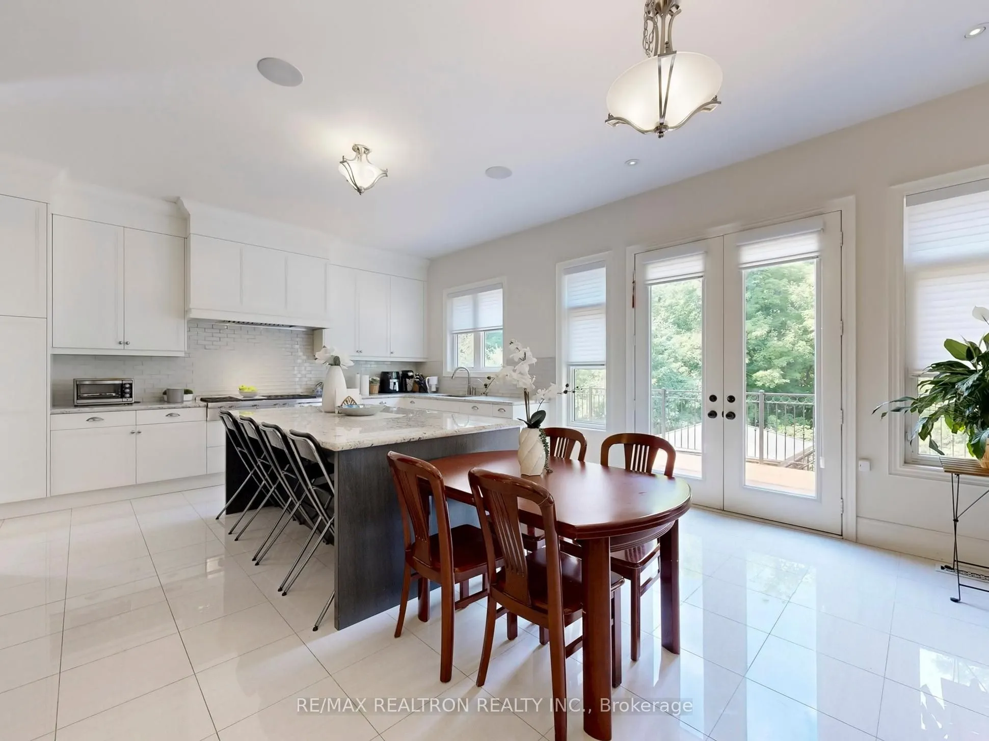 80 Annsleywood Court