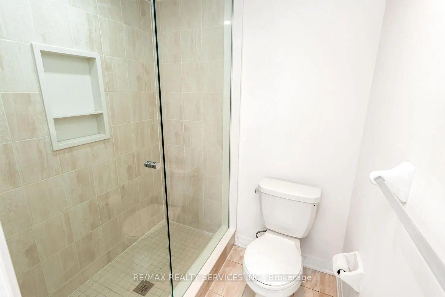 70 Baynes Way, #9