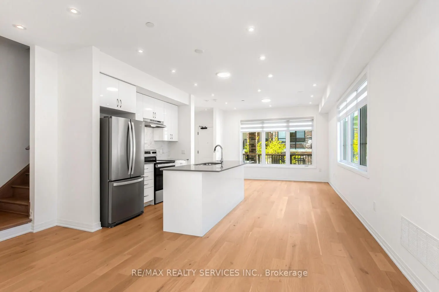 70 Baynes Way, #9