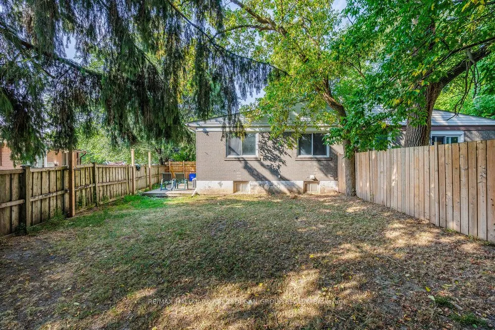 47 Newbury Drive