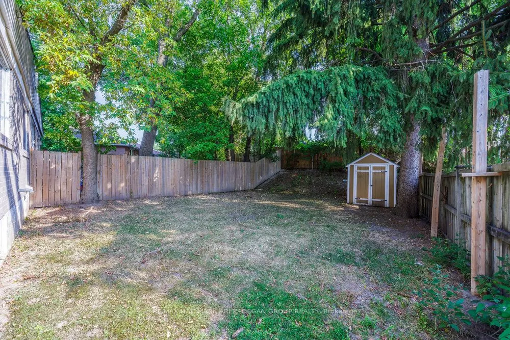 47 Newbury Drive
