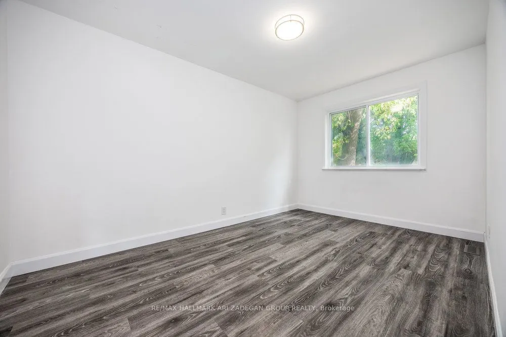 47 Newbury Drive