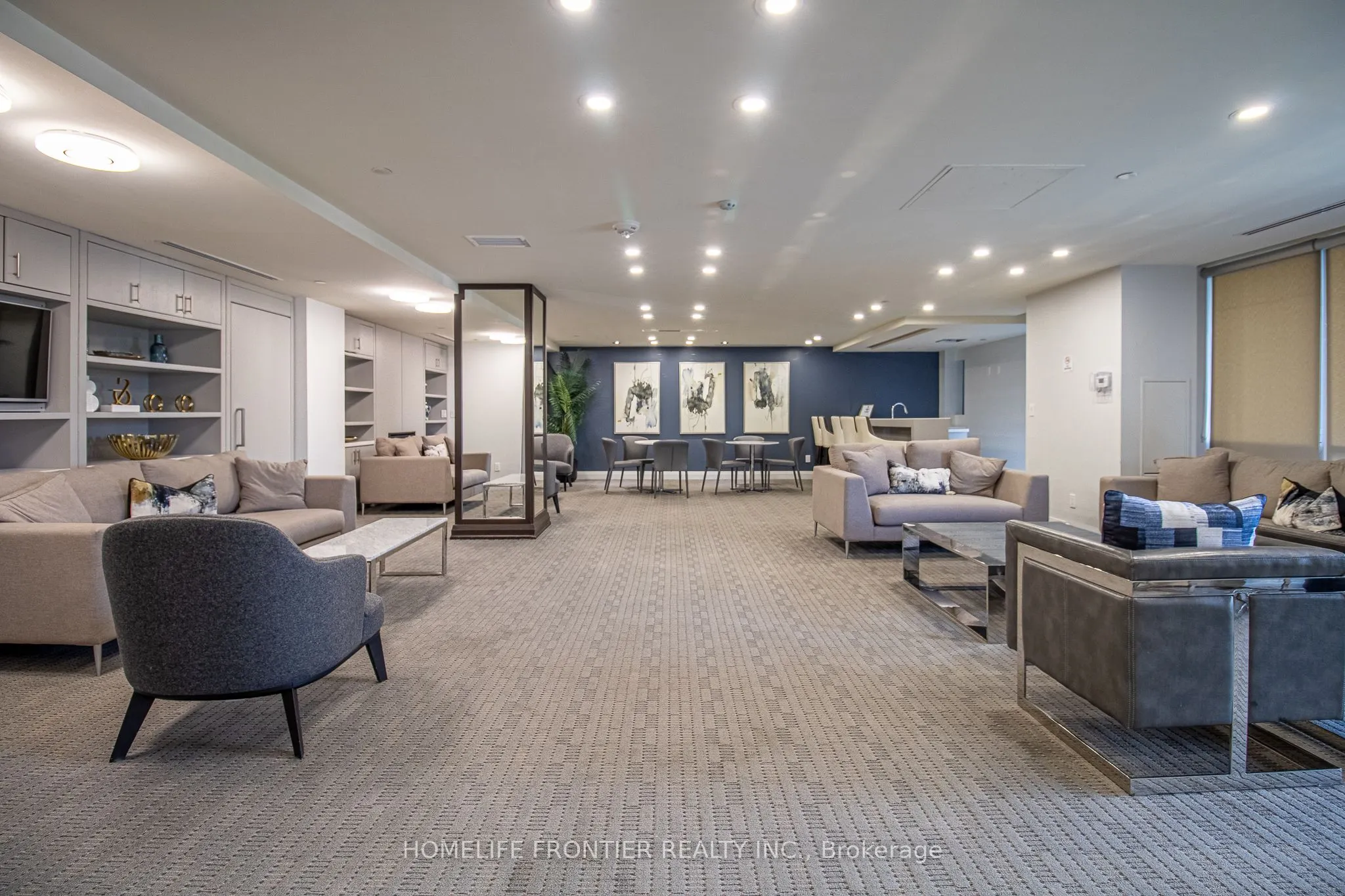 9090 Yonge Street, #609B