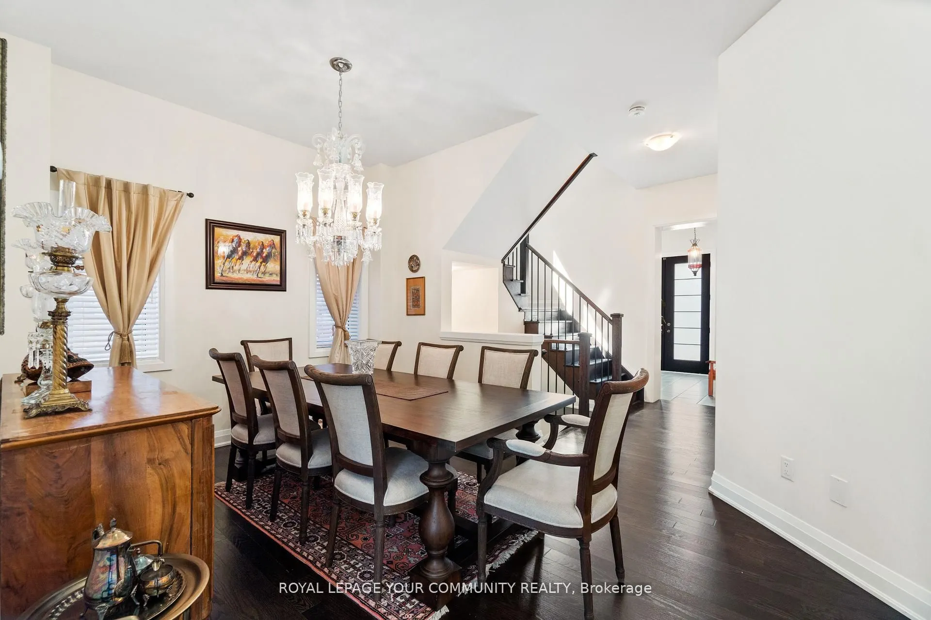 8 Duncombe Lane