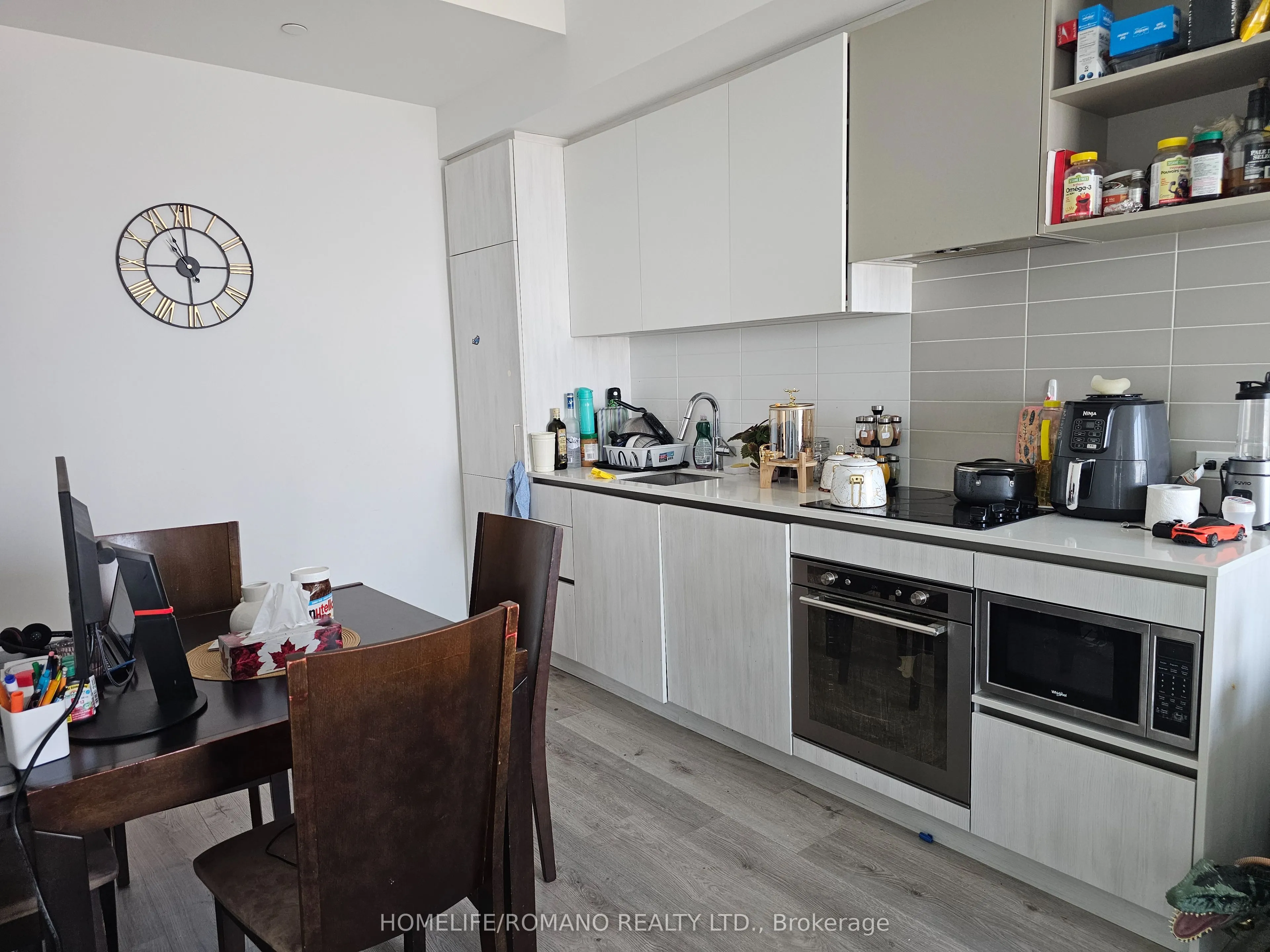 1000 Portage Parkway, #3601