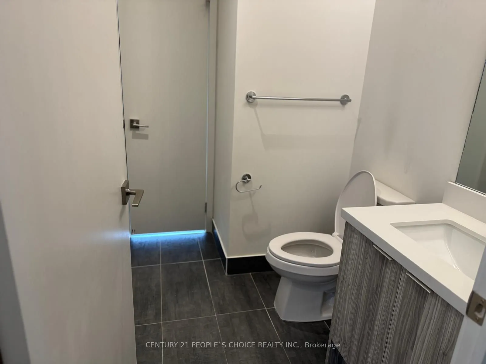 2908 Highway 7 Road, #526
