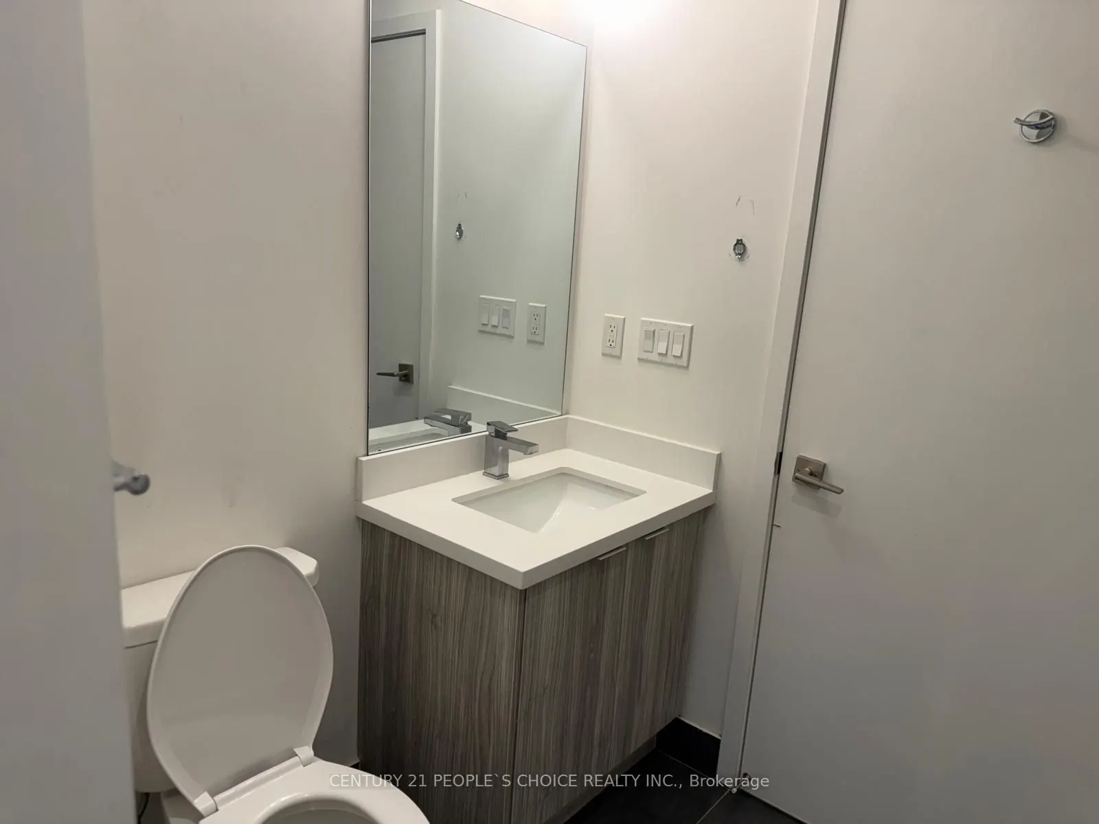 2908 Highway 7 Road, #526