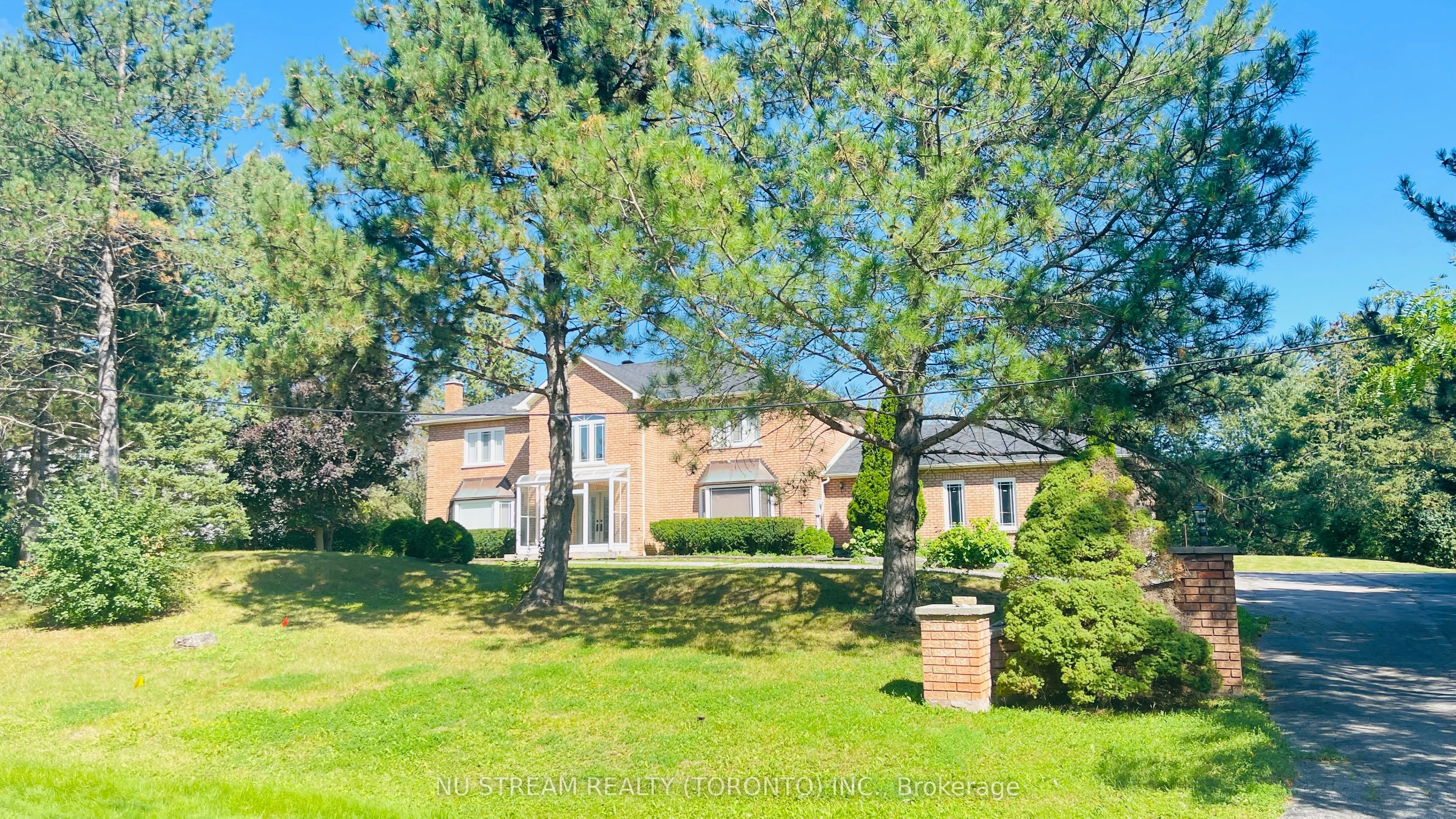 4 Willow Creek Drive