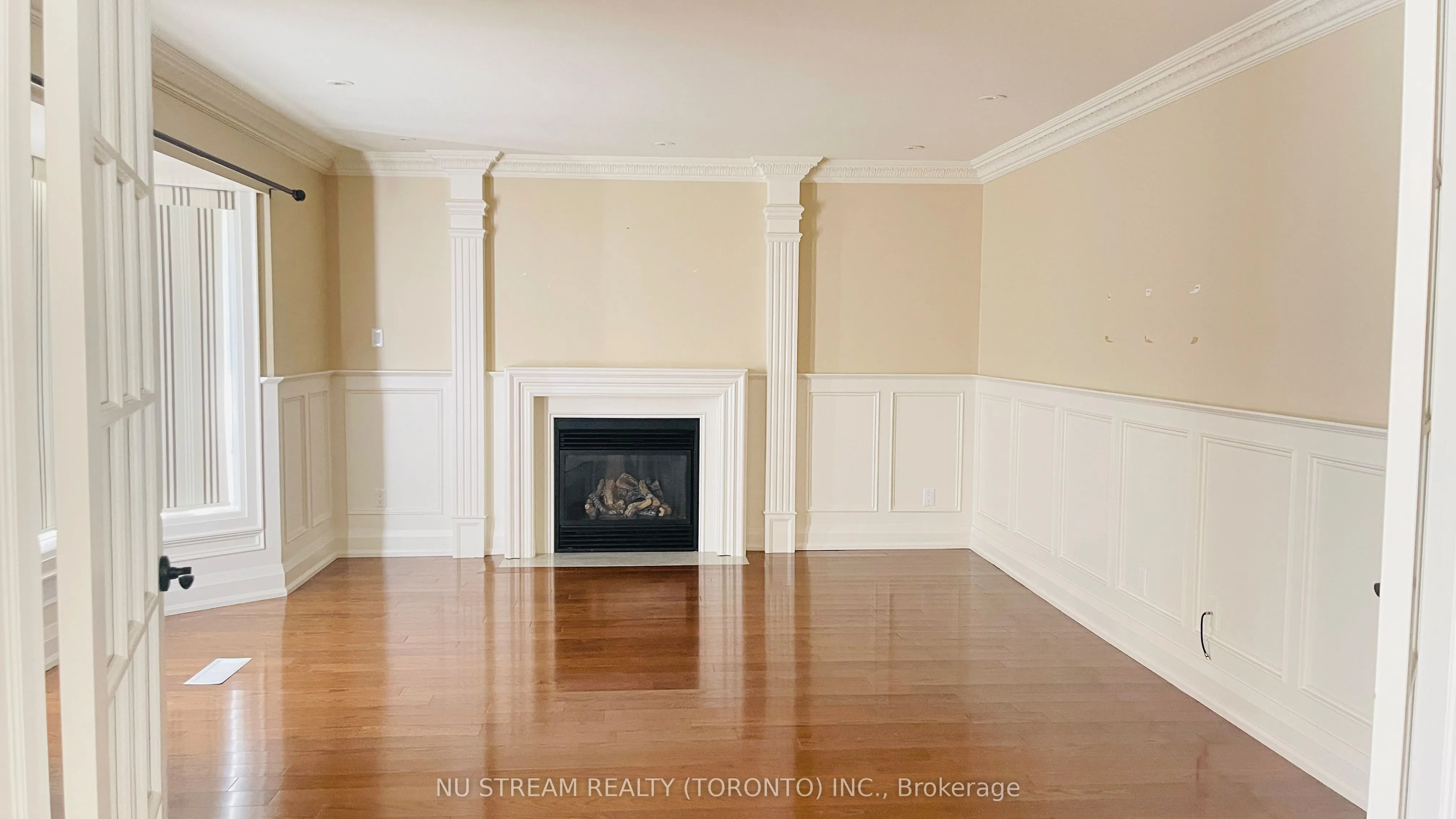 4 Willow Creek Drive