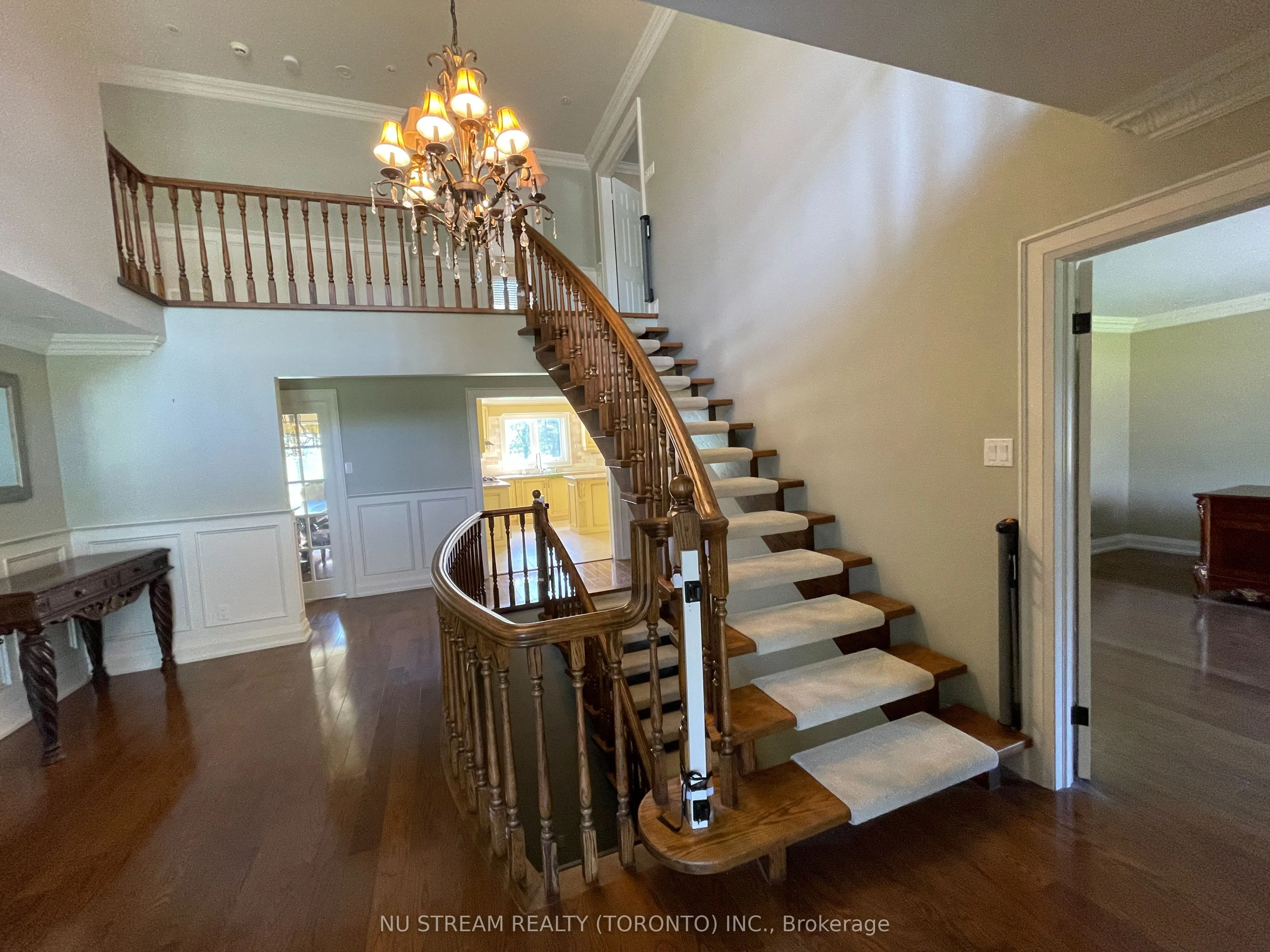 4 Willow Creek Drive