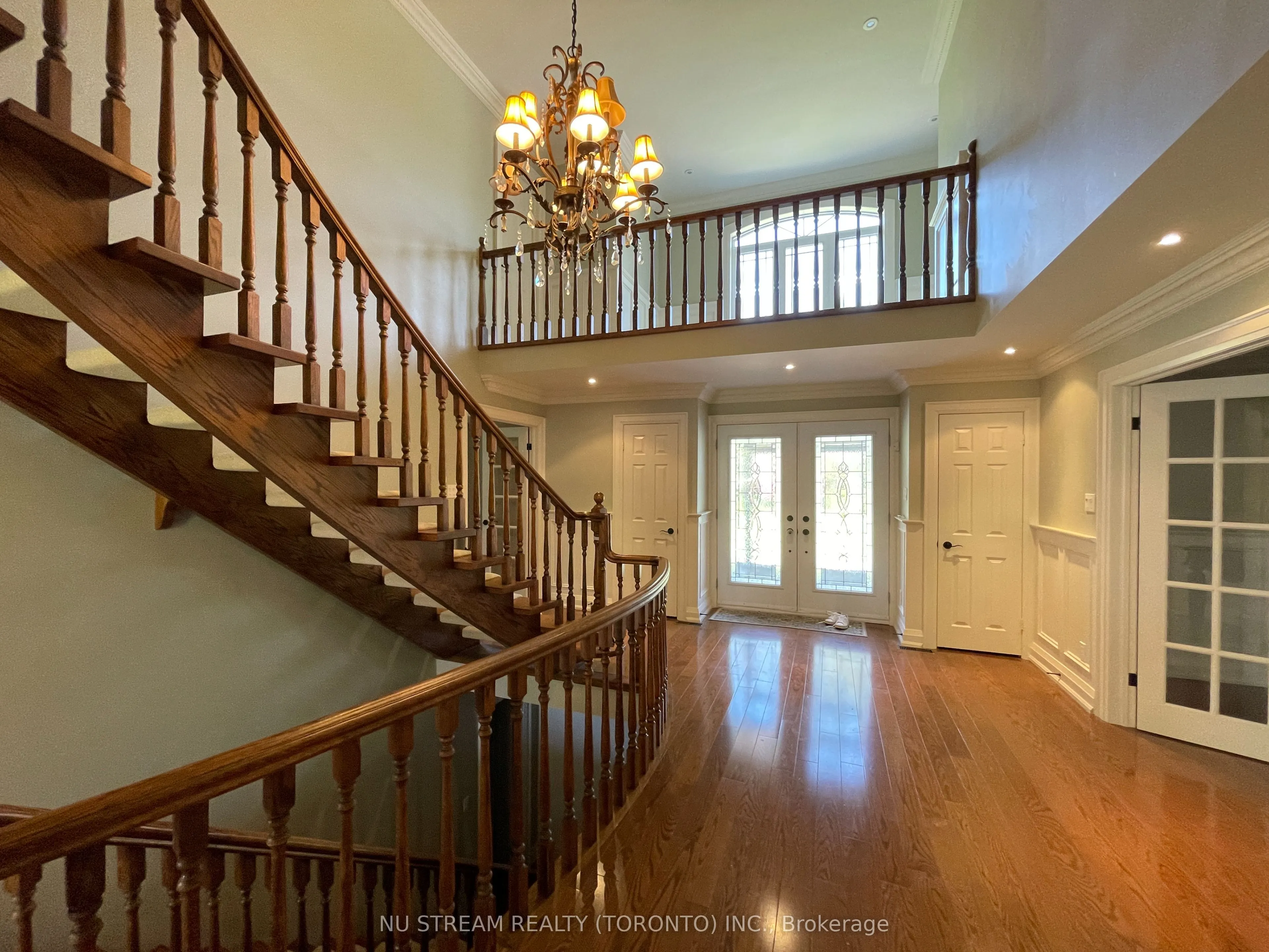 4 Willow Creek Drive