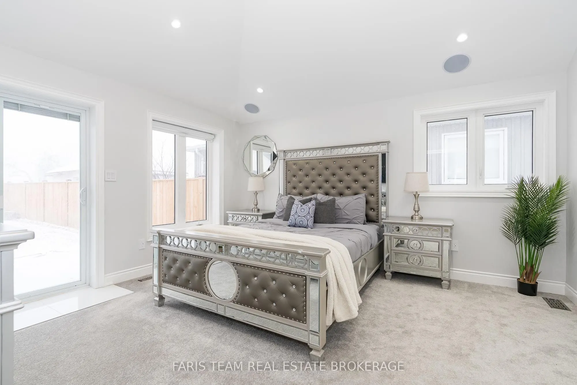 1135 Poplar Drive
