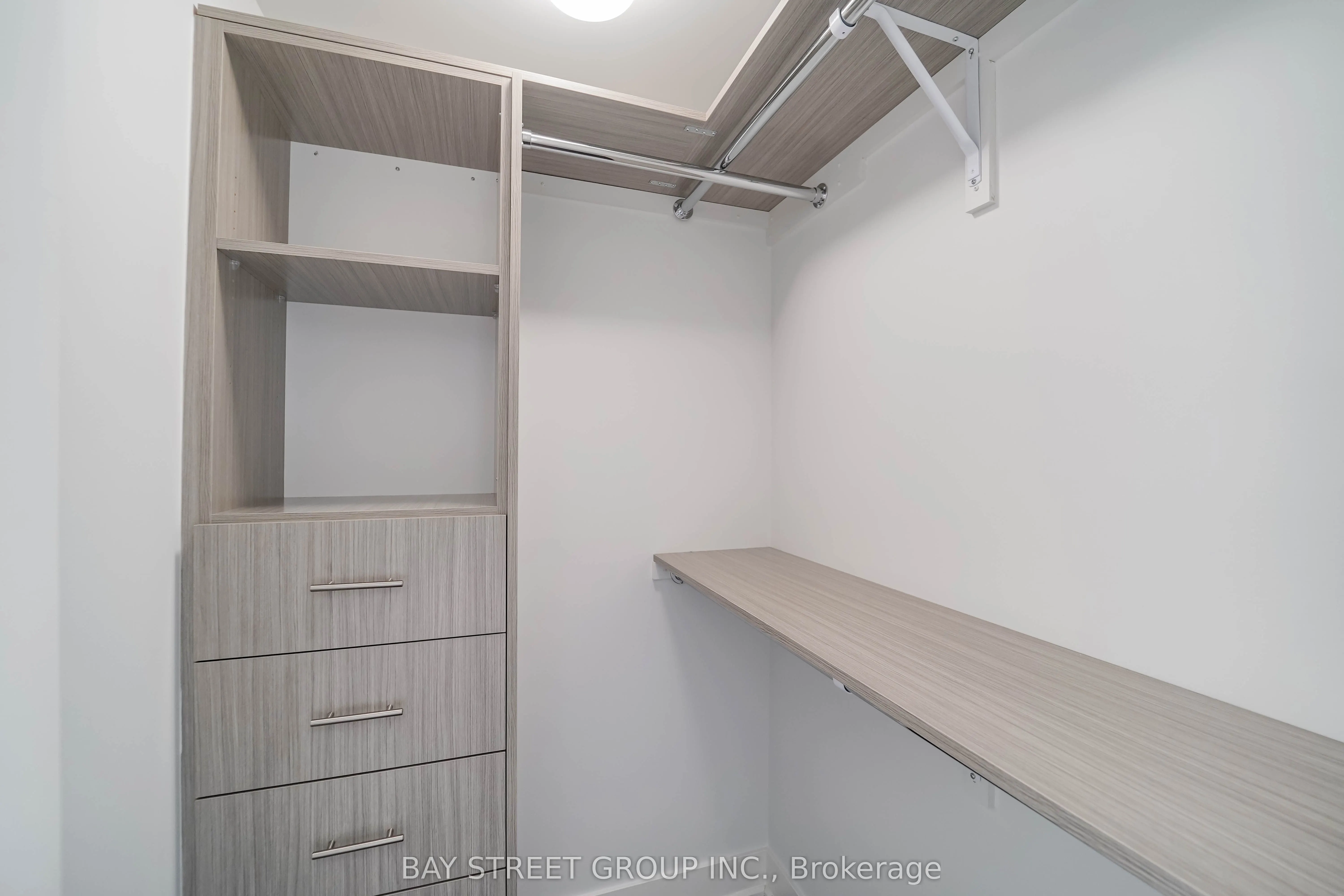 8081 Birchmount Road, #909