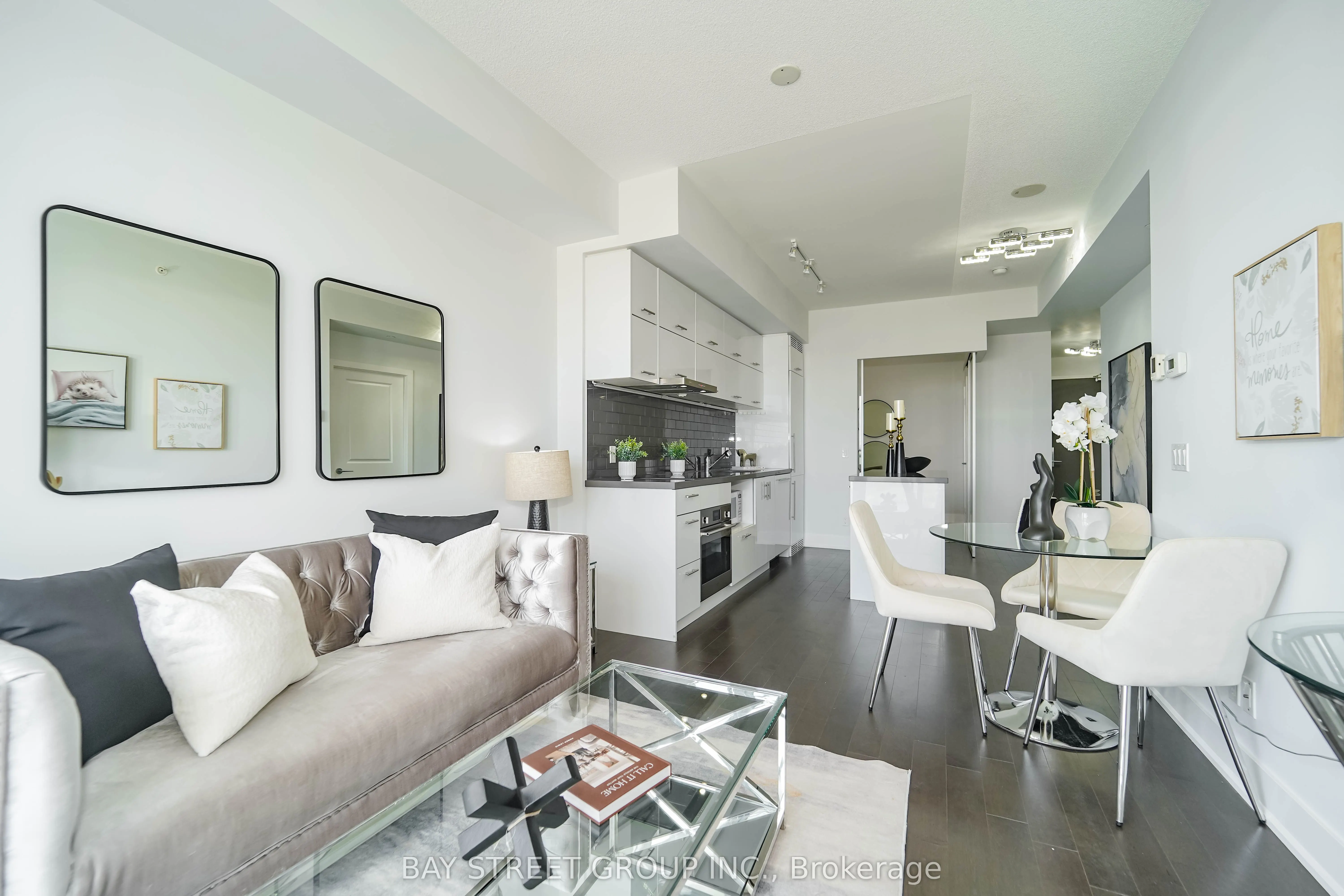 8081 Birchmount Road, #909