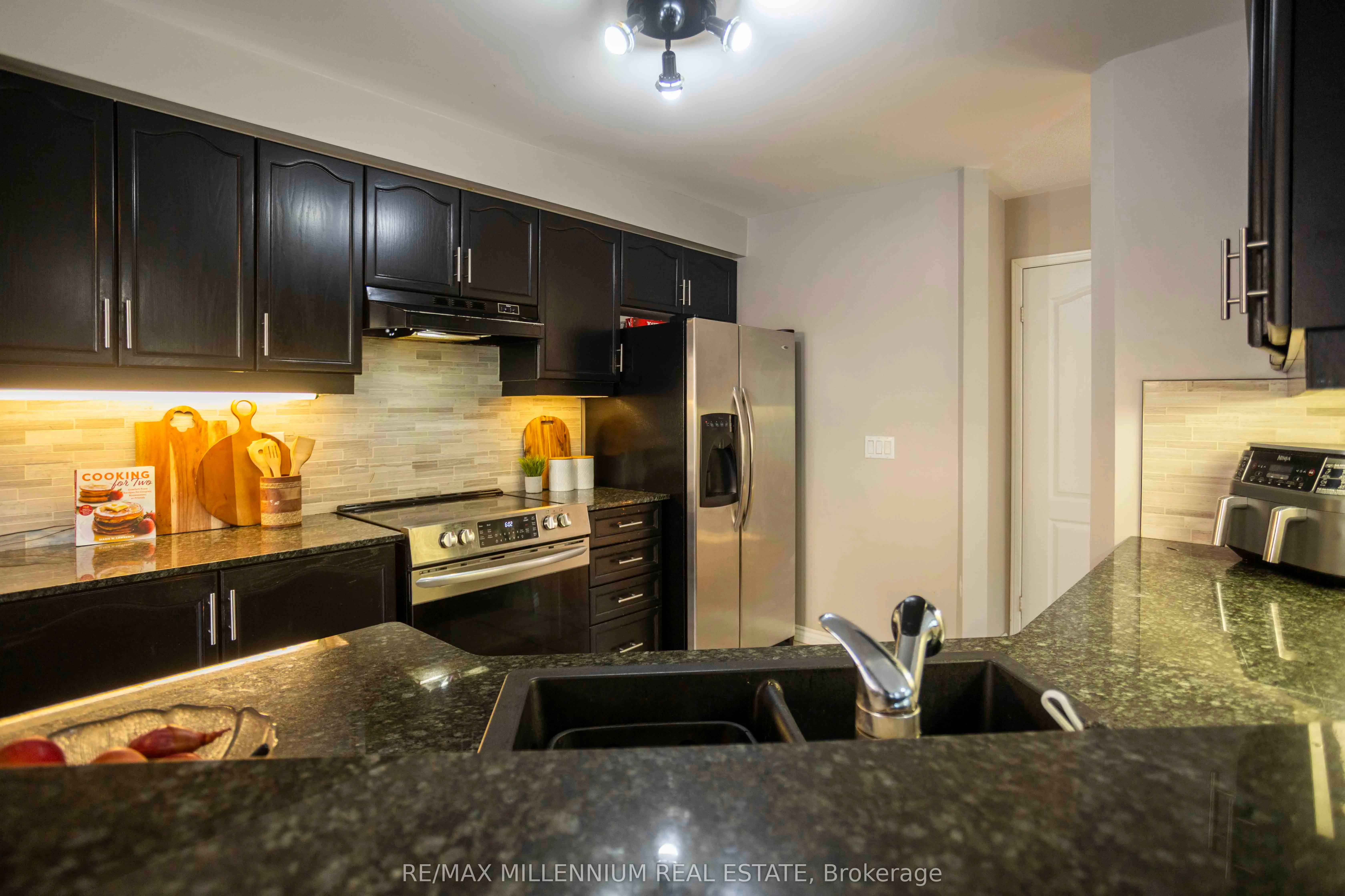 142 Millcliff Circle