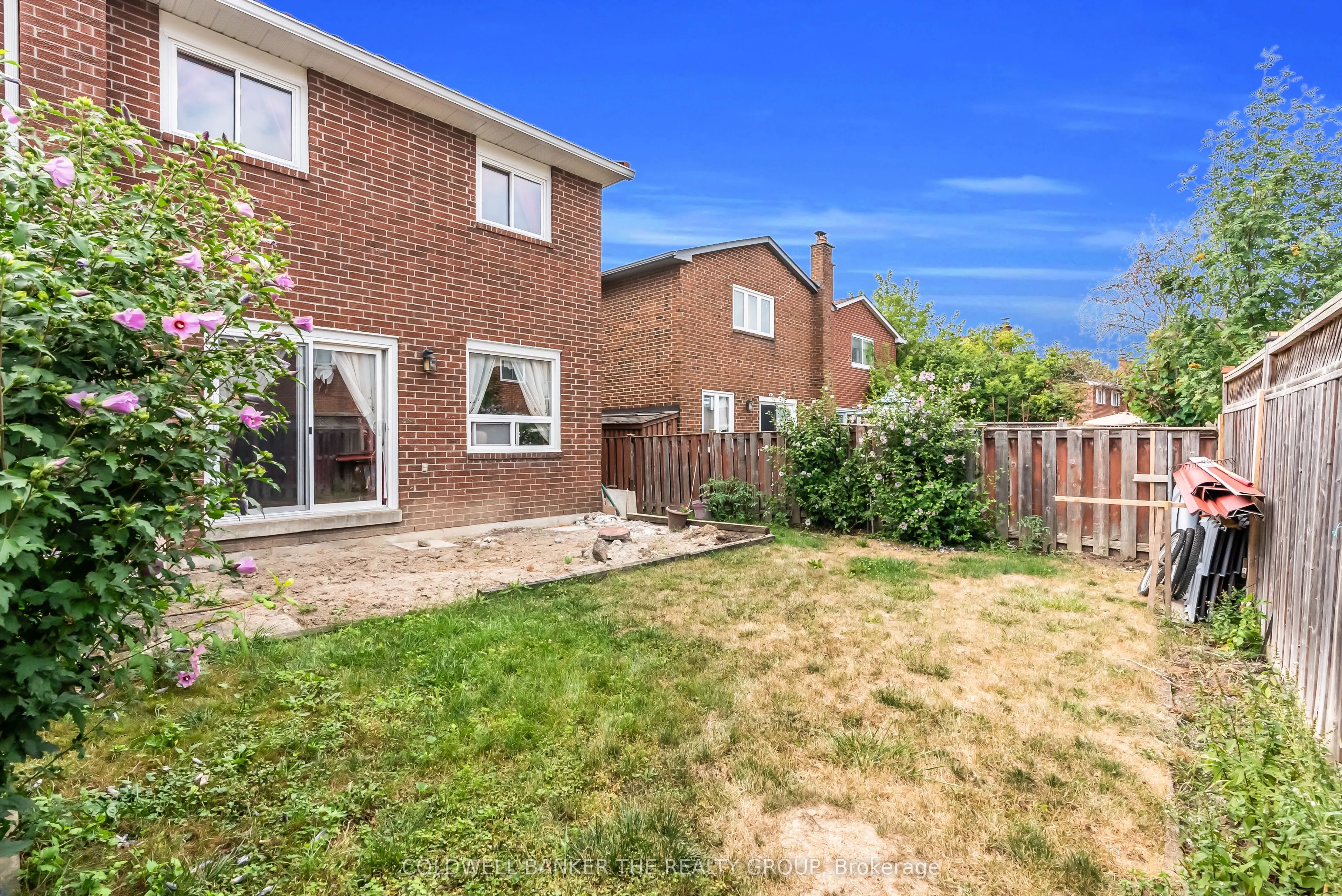 15 Cog Hill Drive