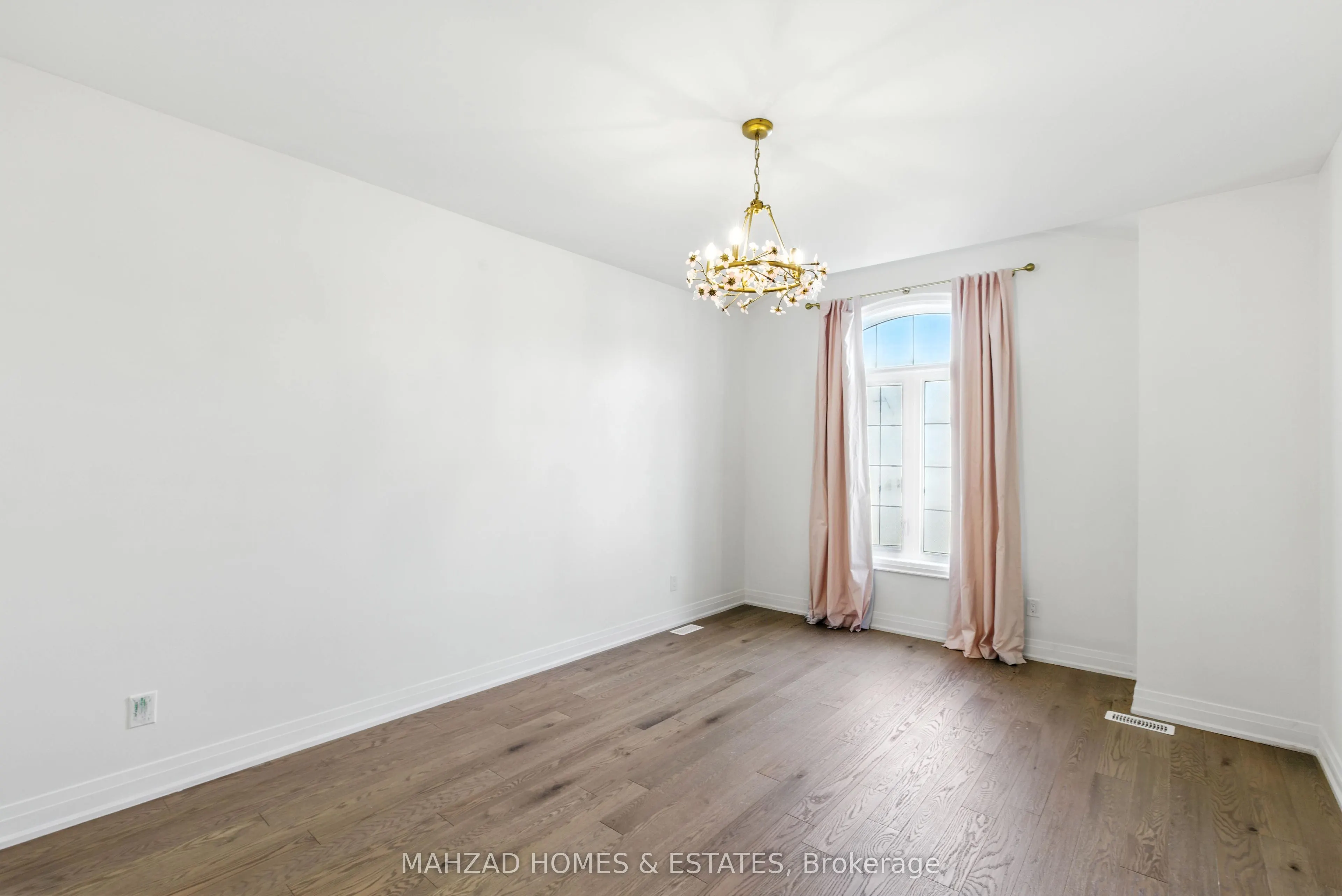 18 Casavant Court