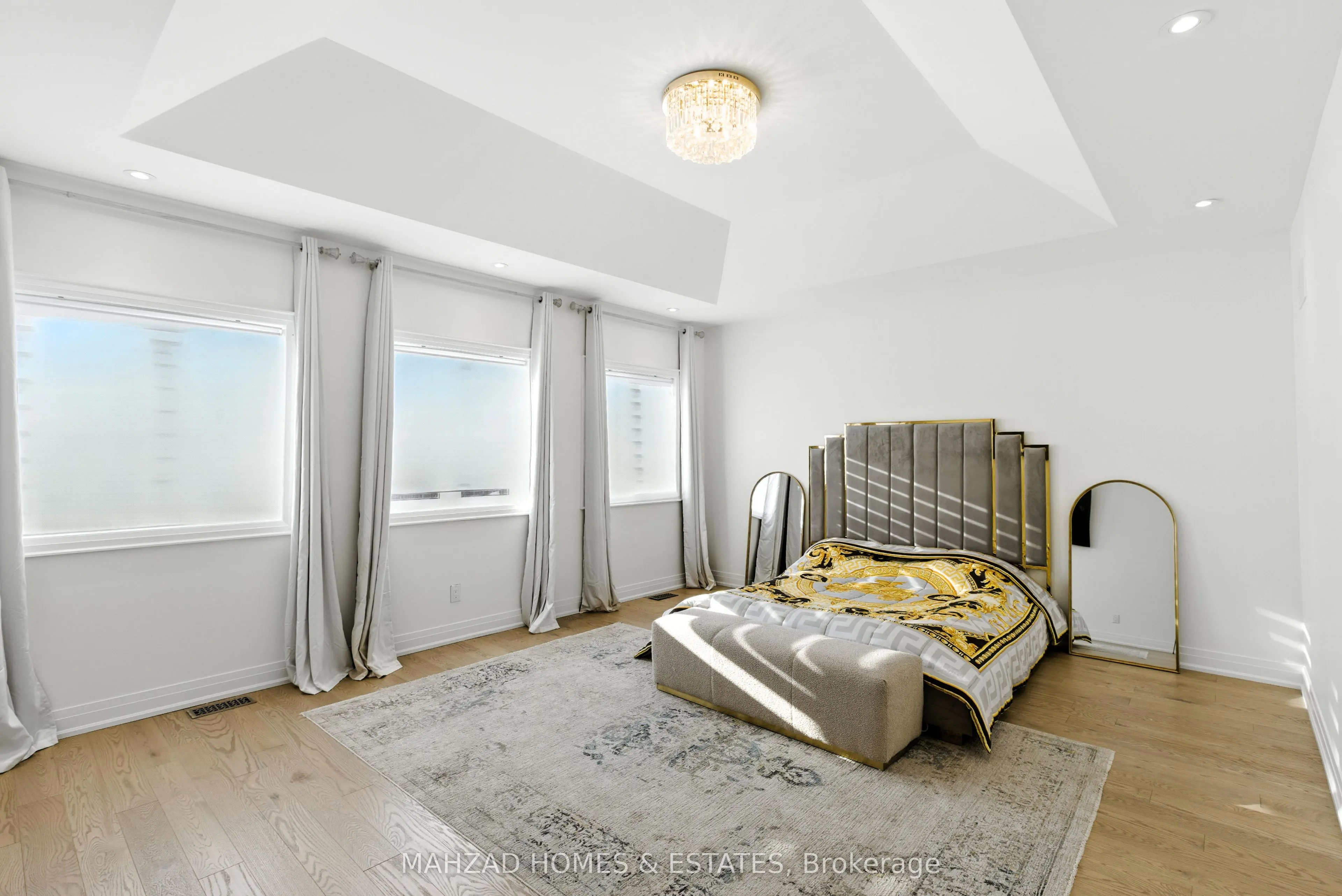 18 Casavant Court
