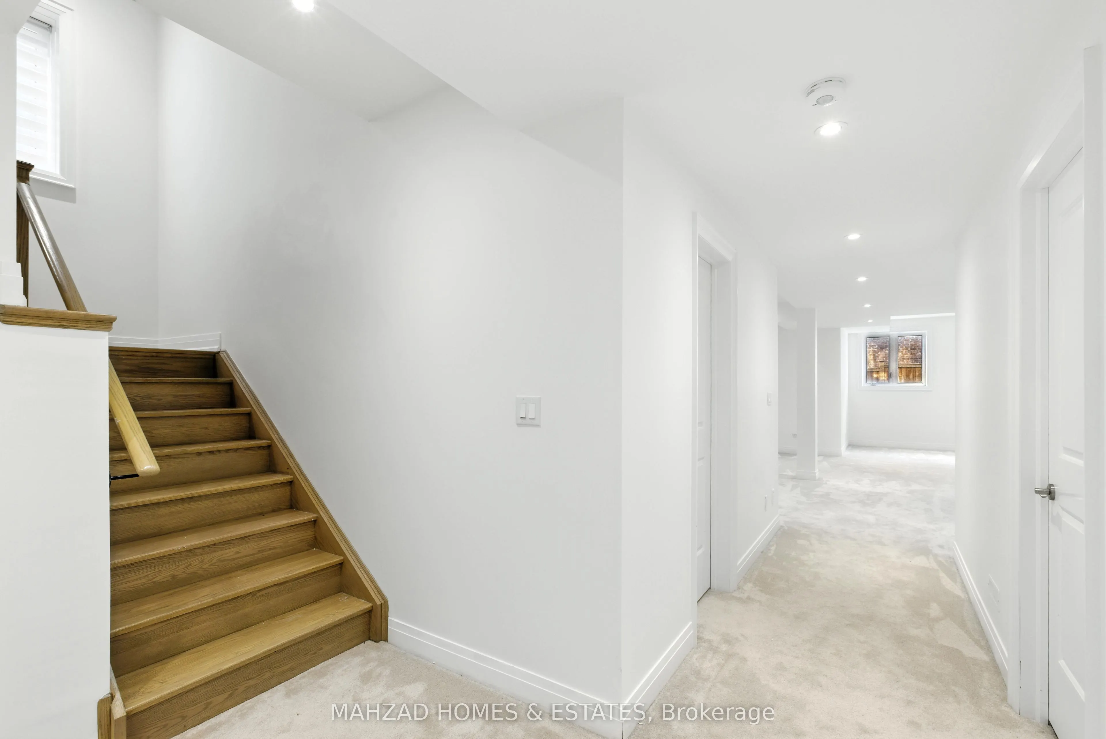18 Casavant Court