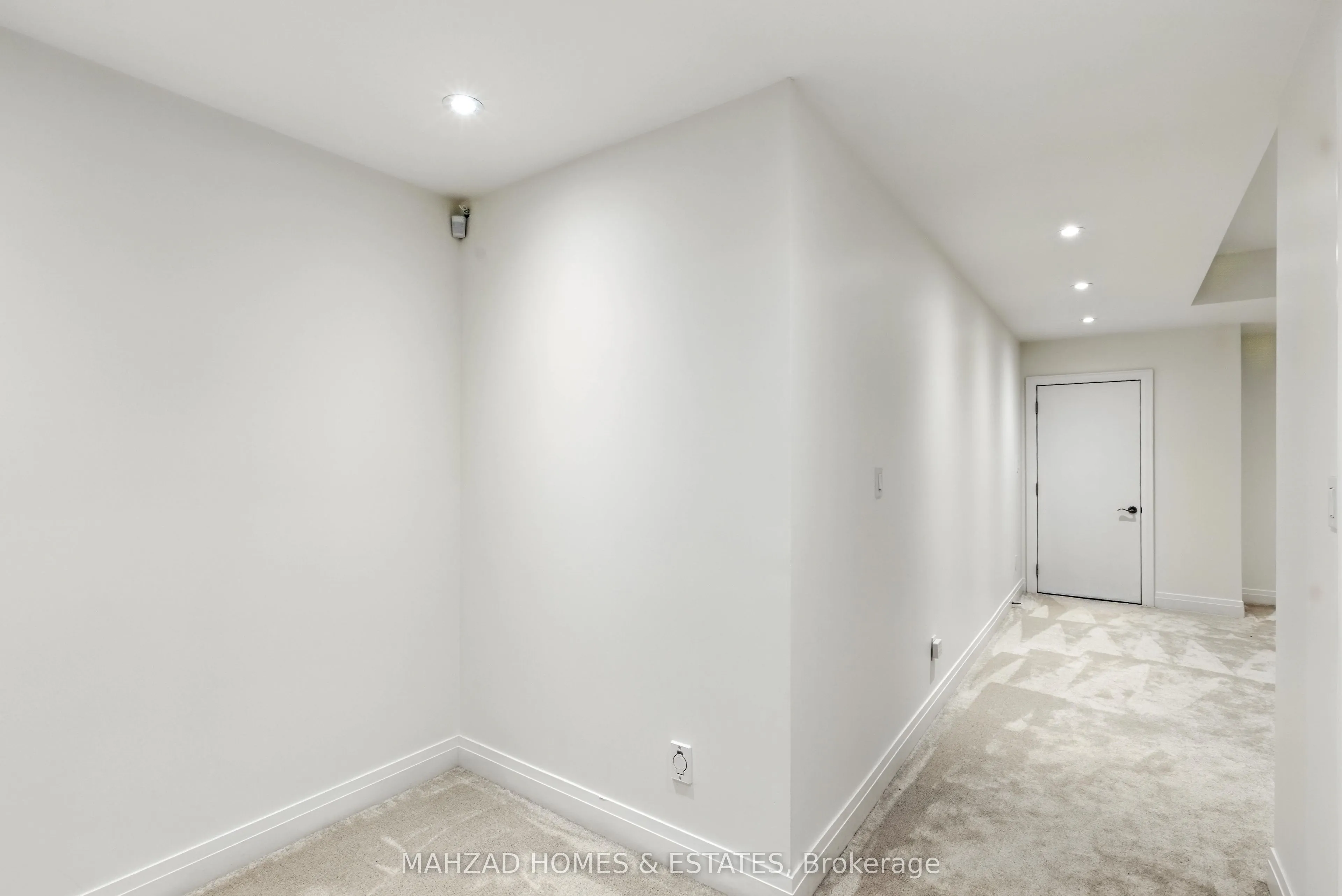 18 Casavant Court