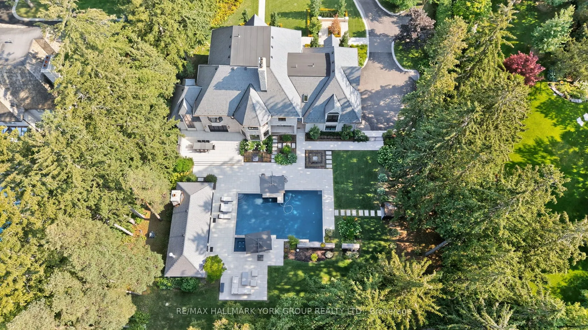 108 Kennedy Street W