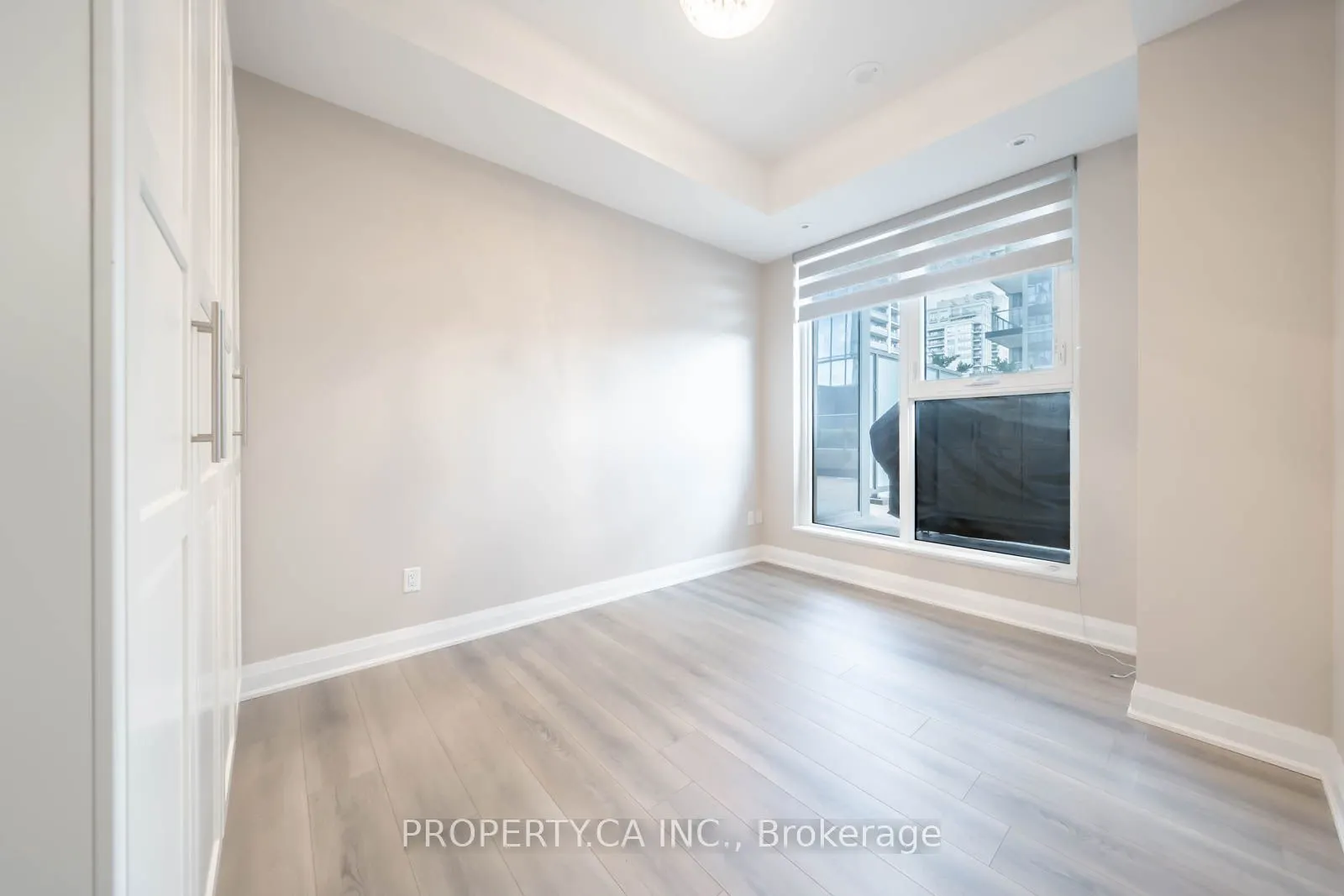 10 Gatineau Drive, #216W
