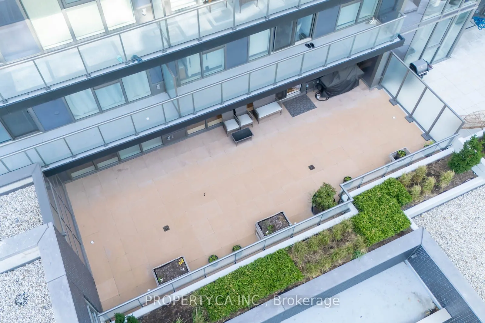 10 Gatineau Drive, #216W