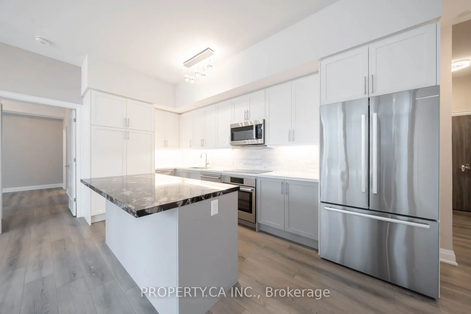 10 Gatineau Drive, #216W