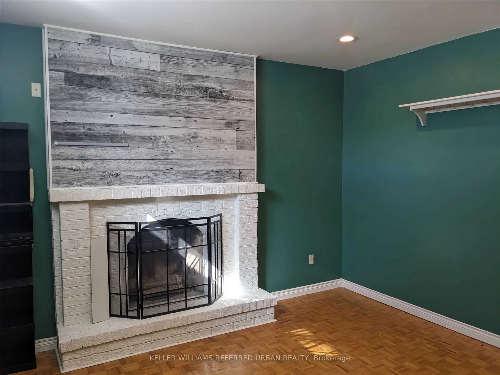 132 Old Surrey Lane, #Lower