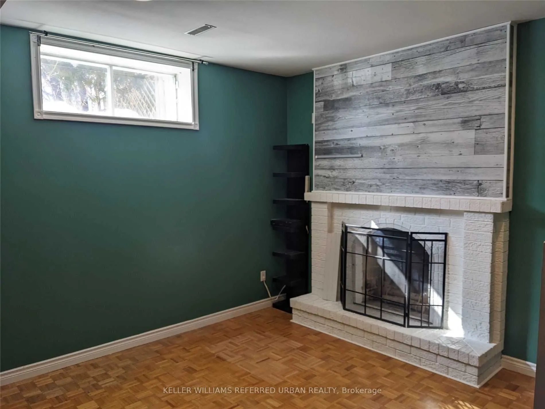 132 Old Surrey Lane, #Lower