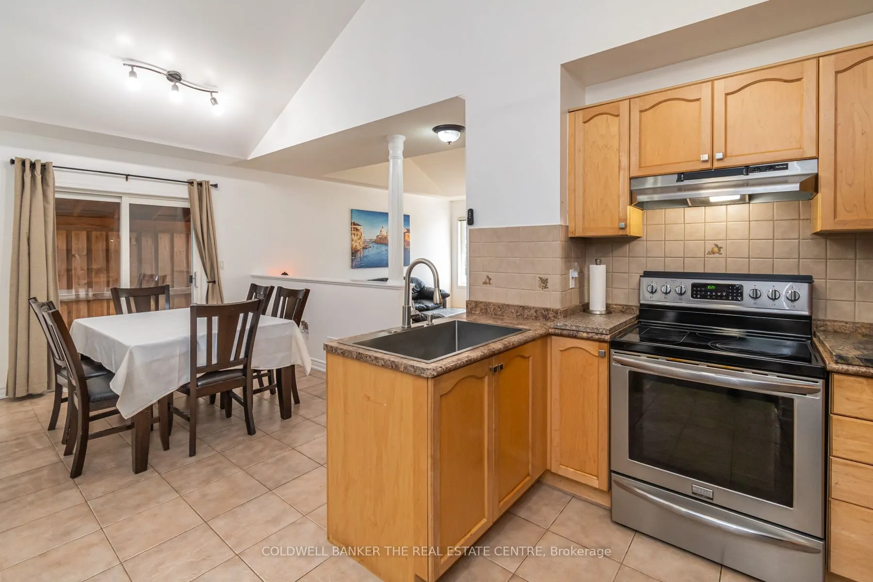 1128 Kell Street