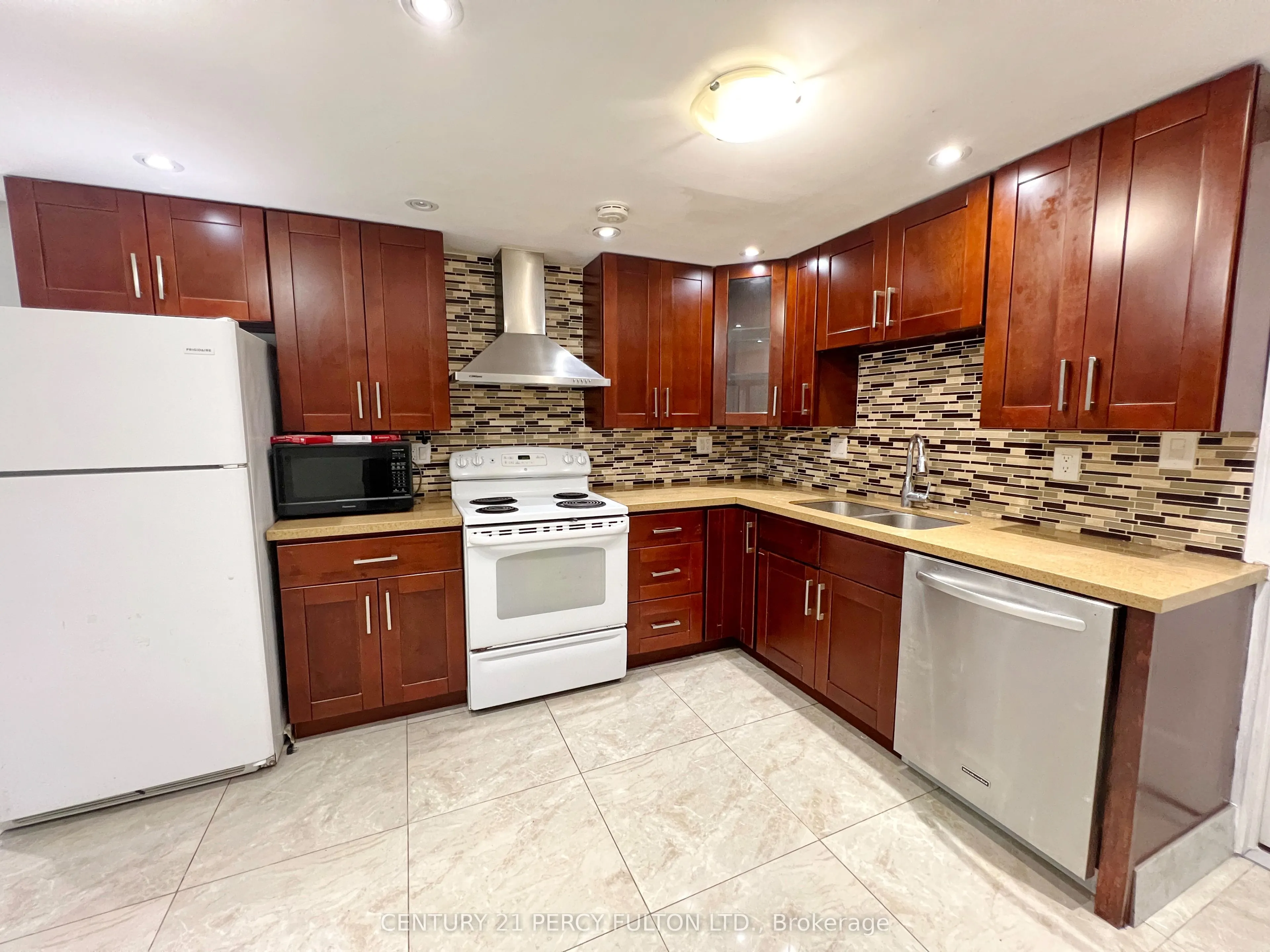 117 Chloe Crescent, #Bsmt