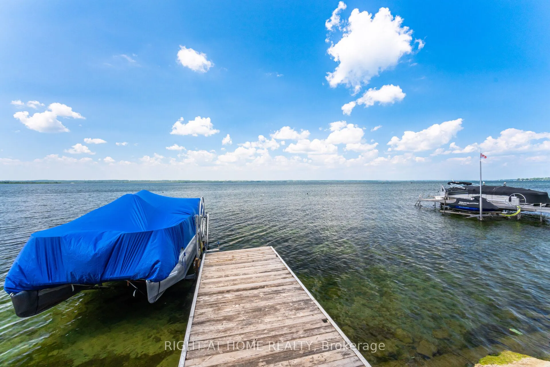 428 Lake Drive S