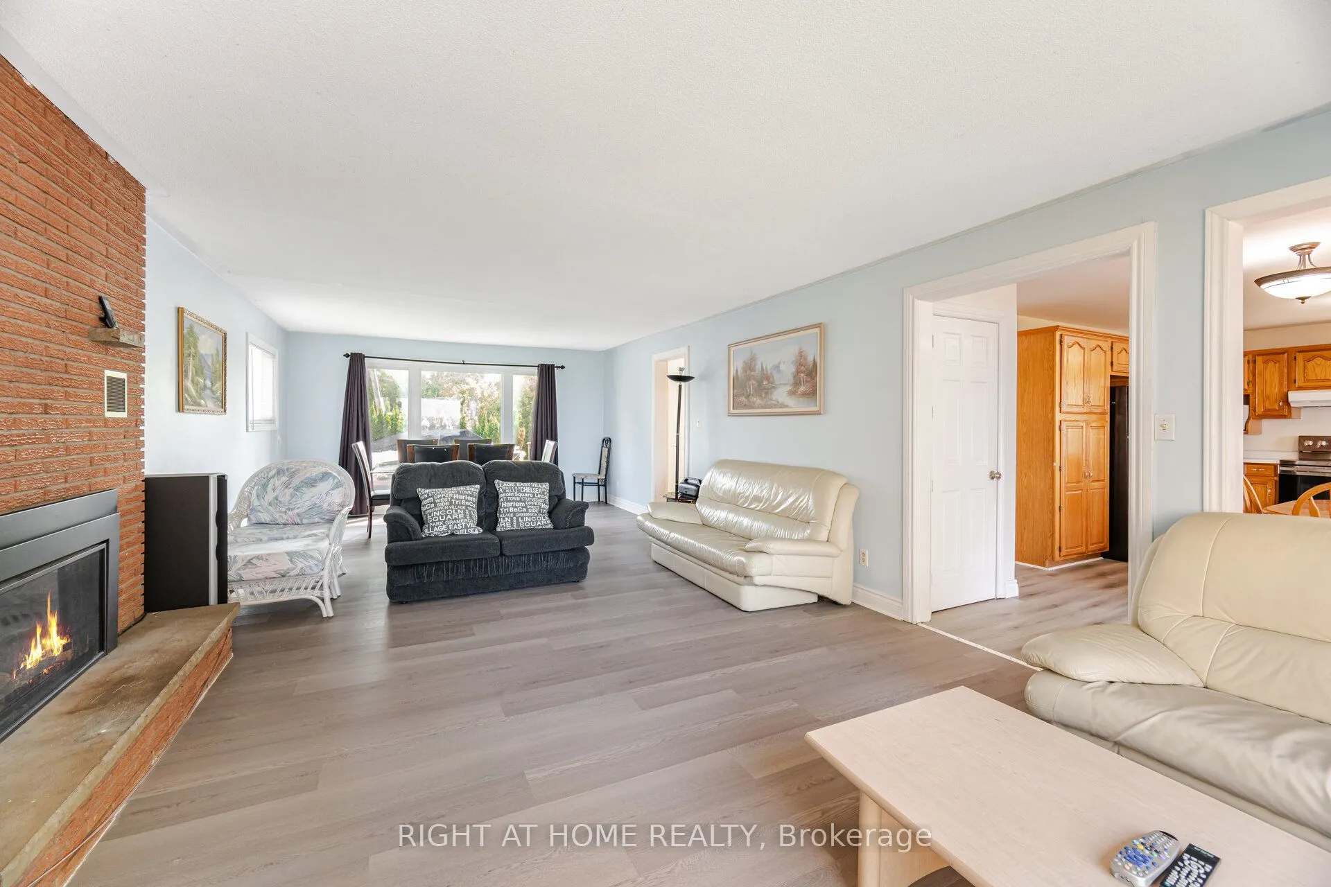 428 Lake Drive S