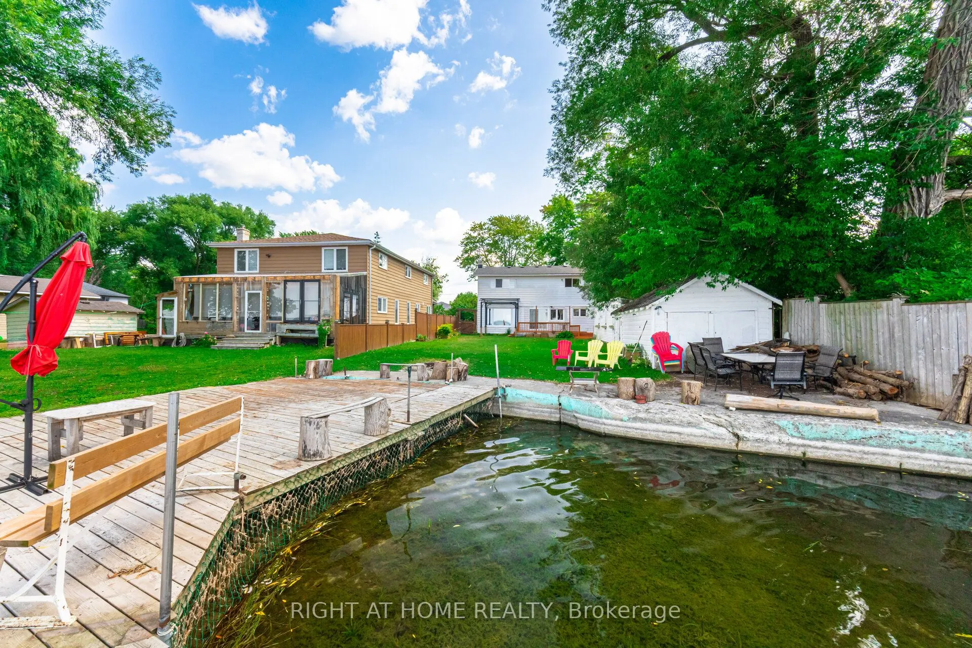 428 Lake Drive S