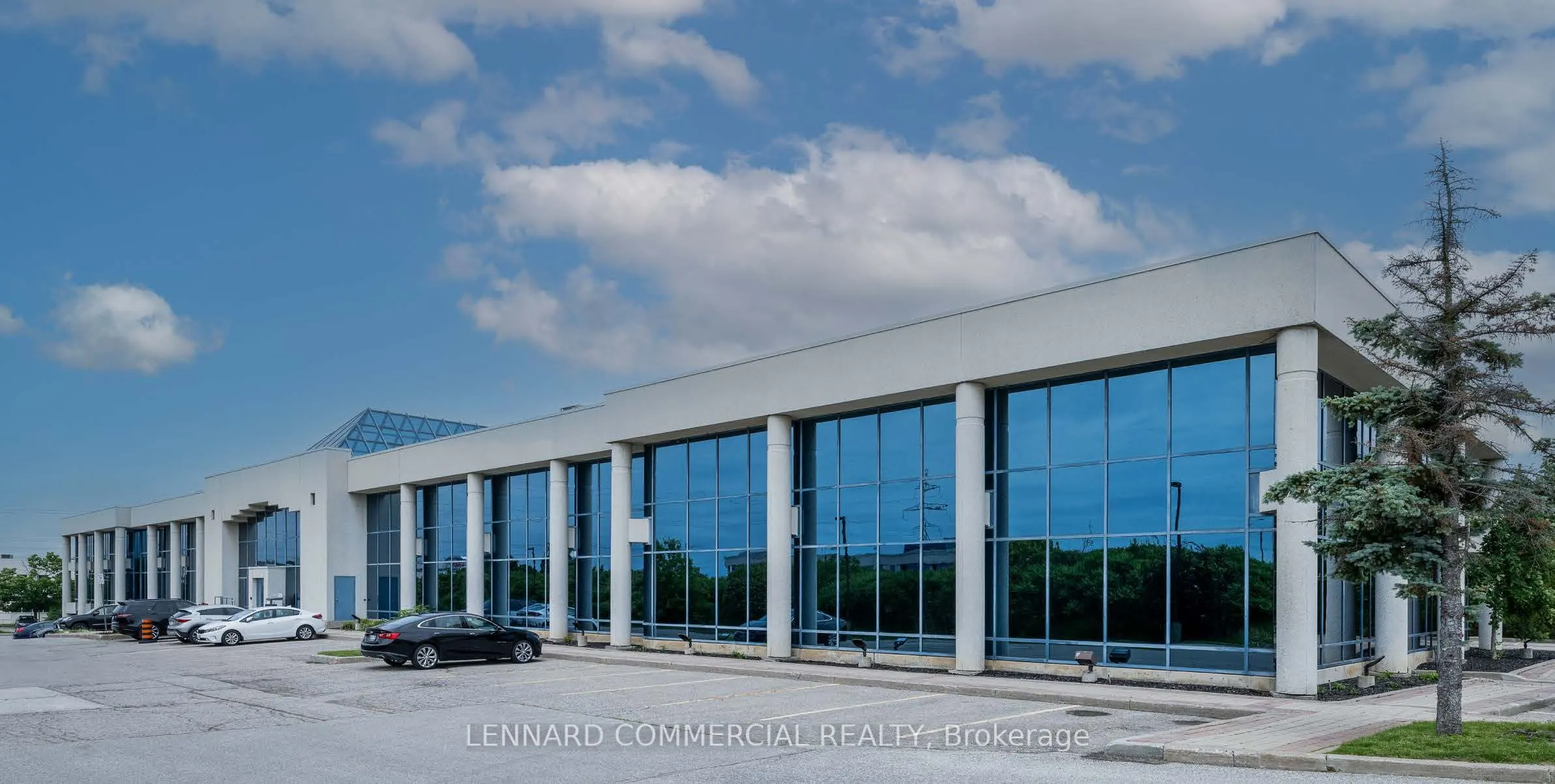 445 Apple Creek Boulevard, #204