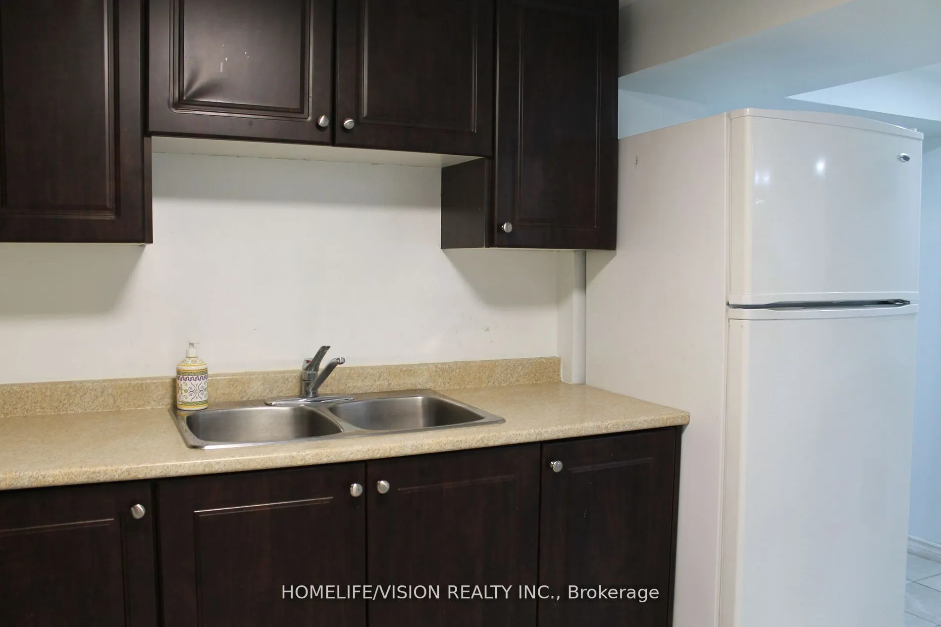 146 Sheldon Avenue, #Basement