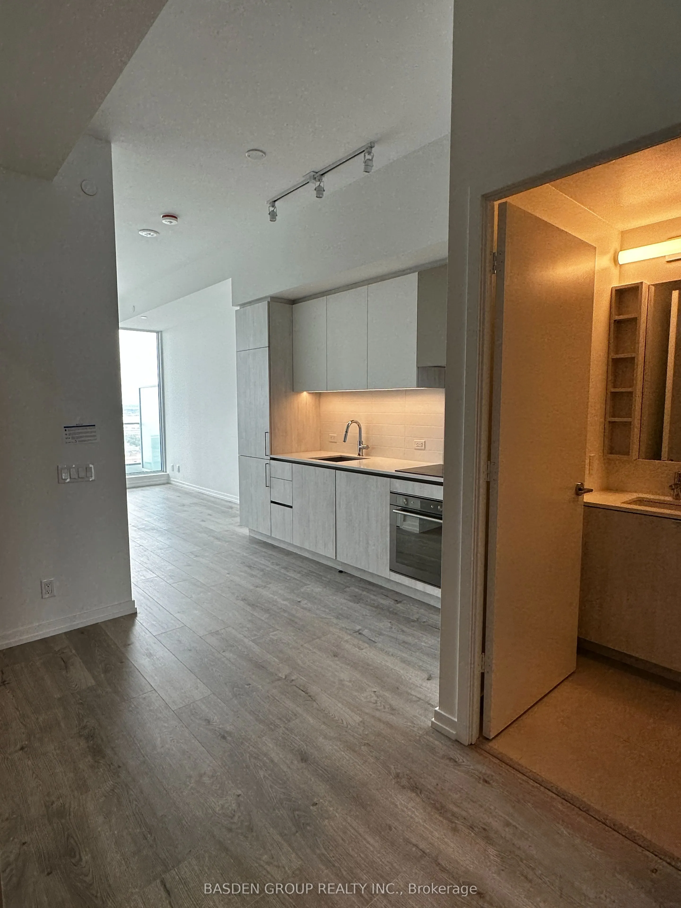 7890 Jane Street, #3207